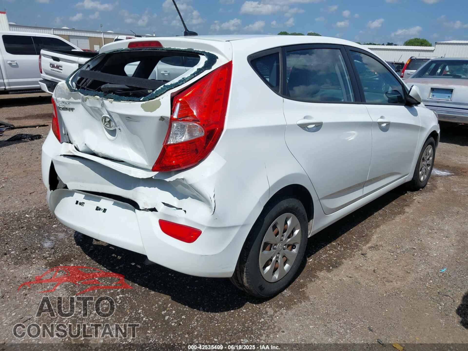 HYUNDAI ACCENT 2016 - KMHCT5AE2GU247143