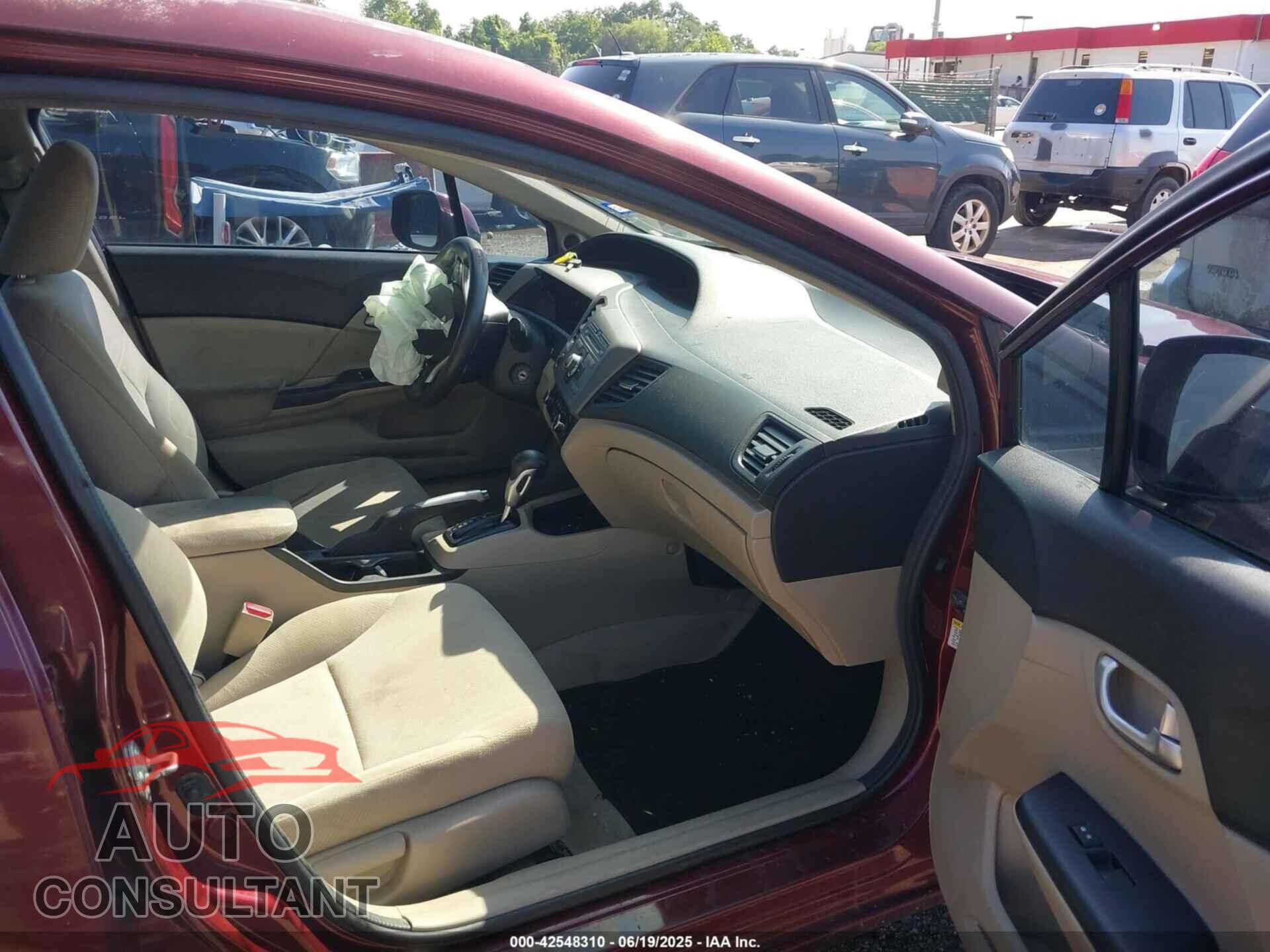 HONDA CIVIC 2012 - 2HGFB2F86CH586198