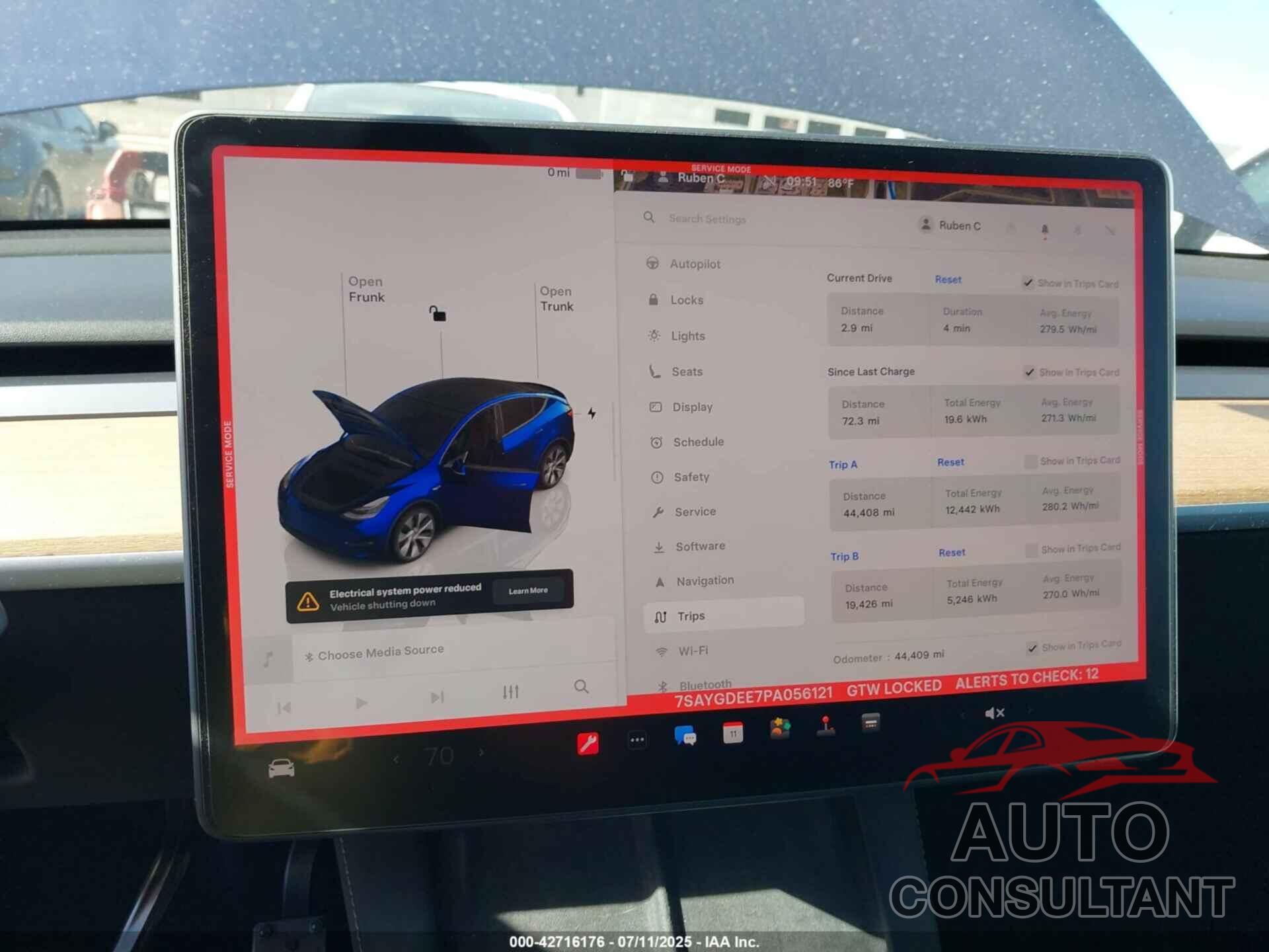 TESLA MODEL Y 2023 - 7SAYGDEE7PA056121