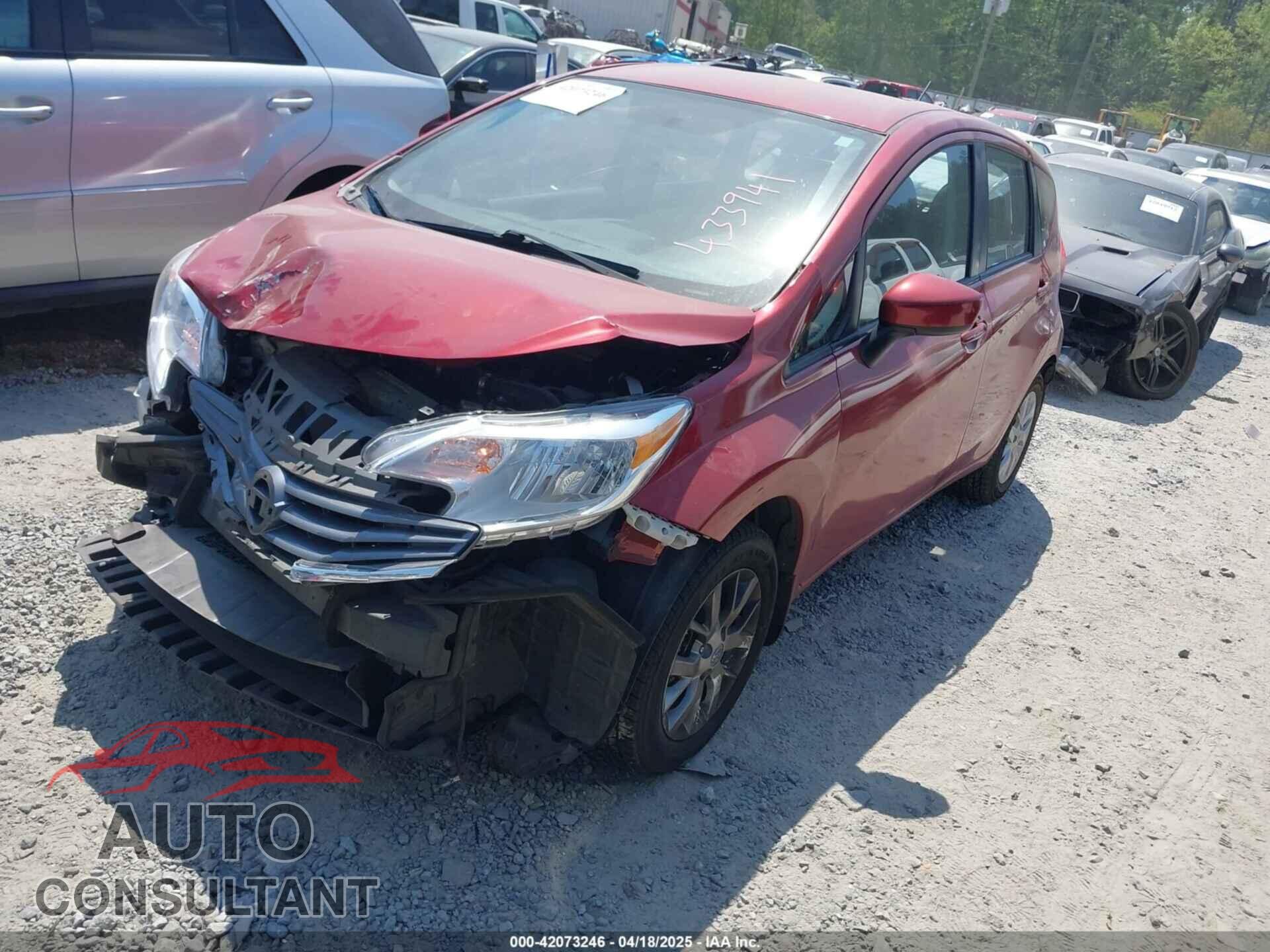 NISSAN VERSA NOTE 2015 - 3N1CE2CP8FL433941