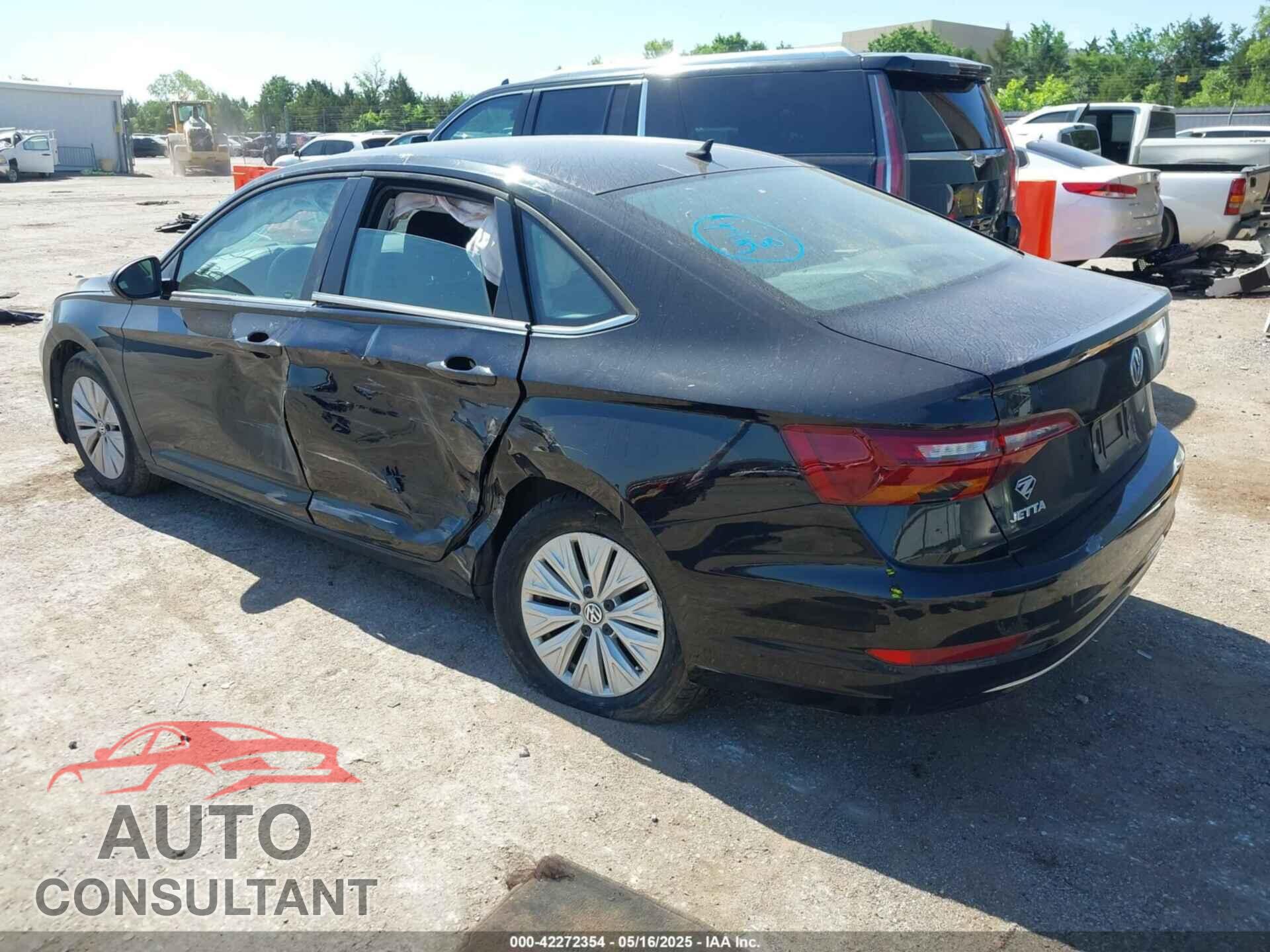 VOLKSWAGEN JETTA 2019 - 3VWCB7BU5KM127792
