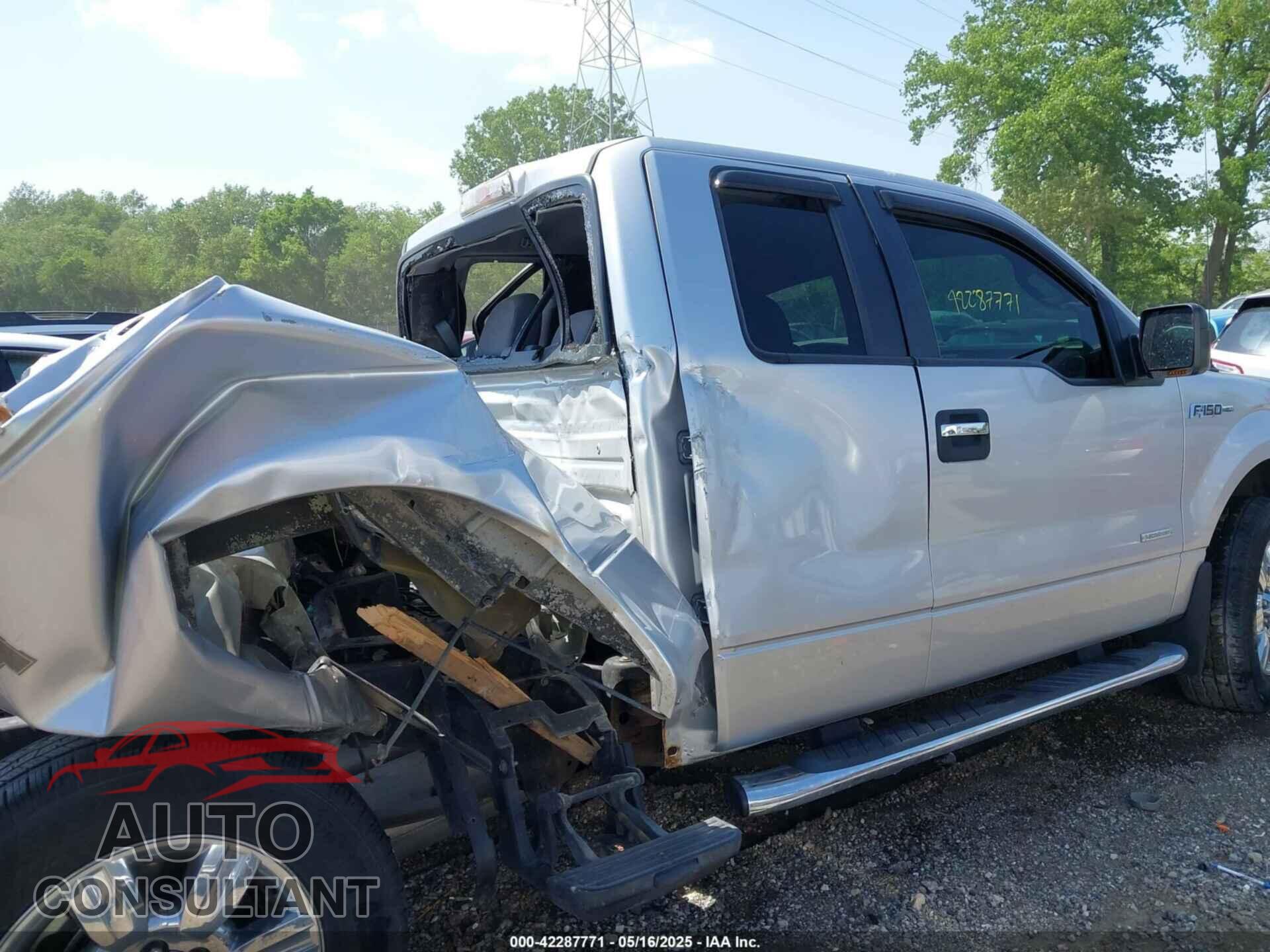 FORD F-150 2012 - 1FTFX1ET2CFC19090