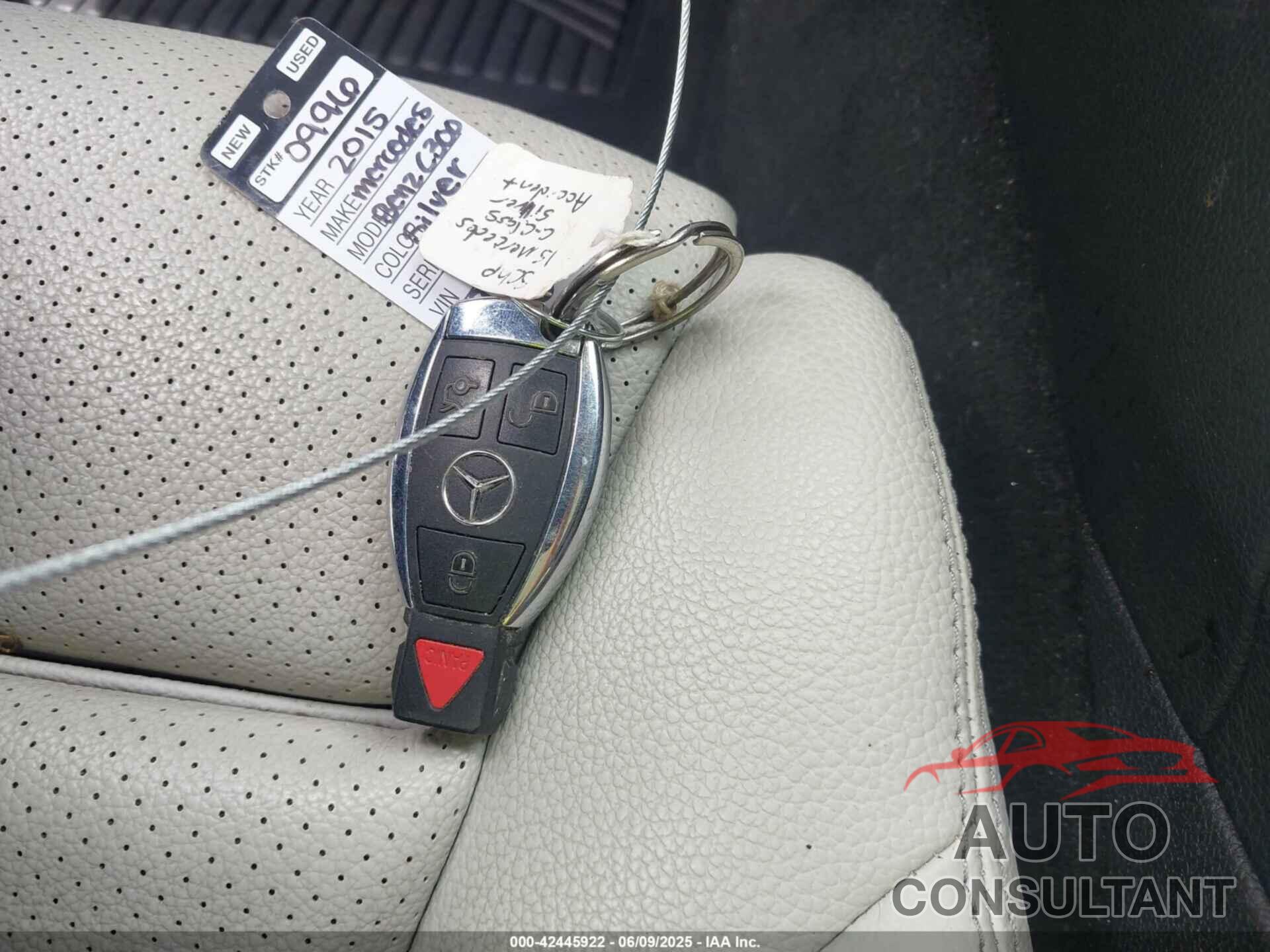MERCEDES-BENZ C 300 2015 - 55SWF4KB9FU023350