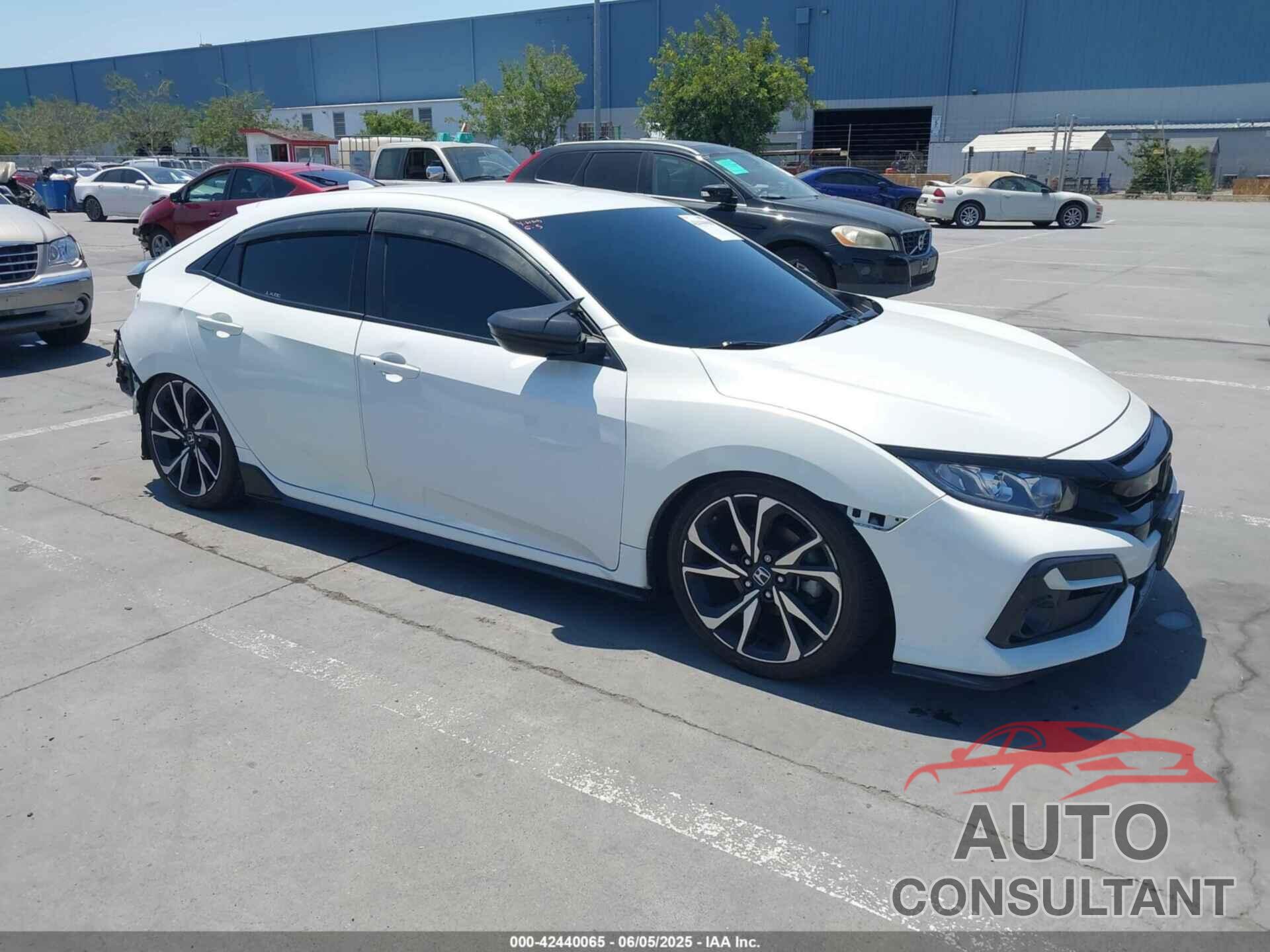 HONDA CIVIC 2018 - SHHFK7H45JU406877