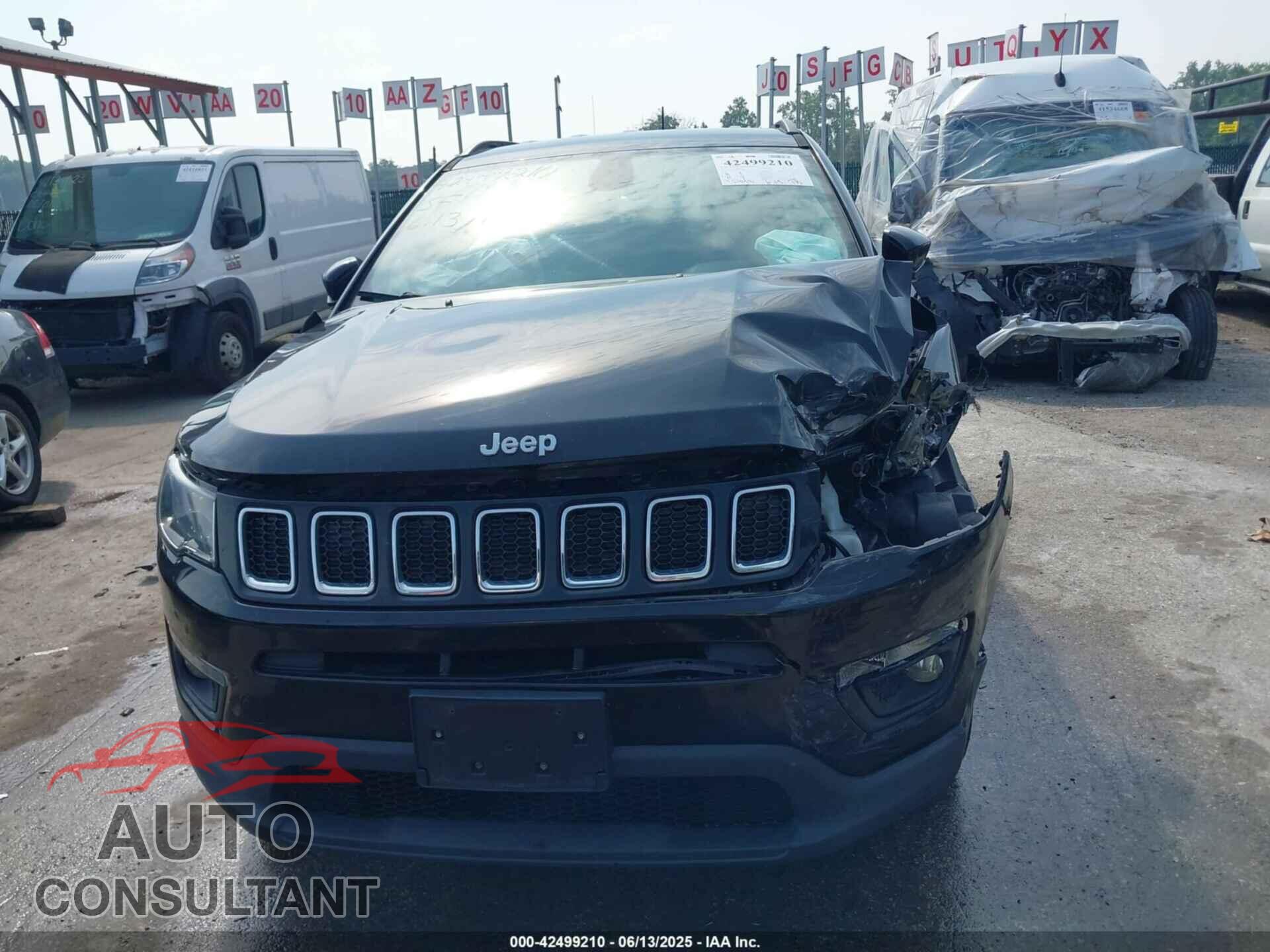 JEEP COMPASS 2018 - 3C4NJDBB2JT114644