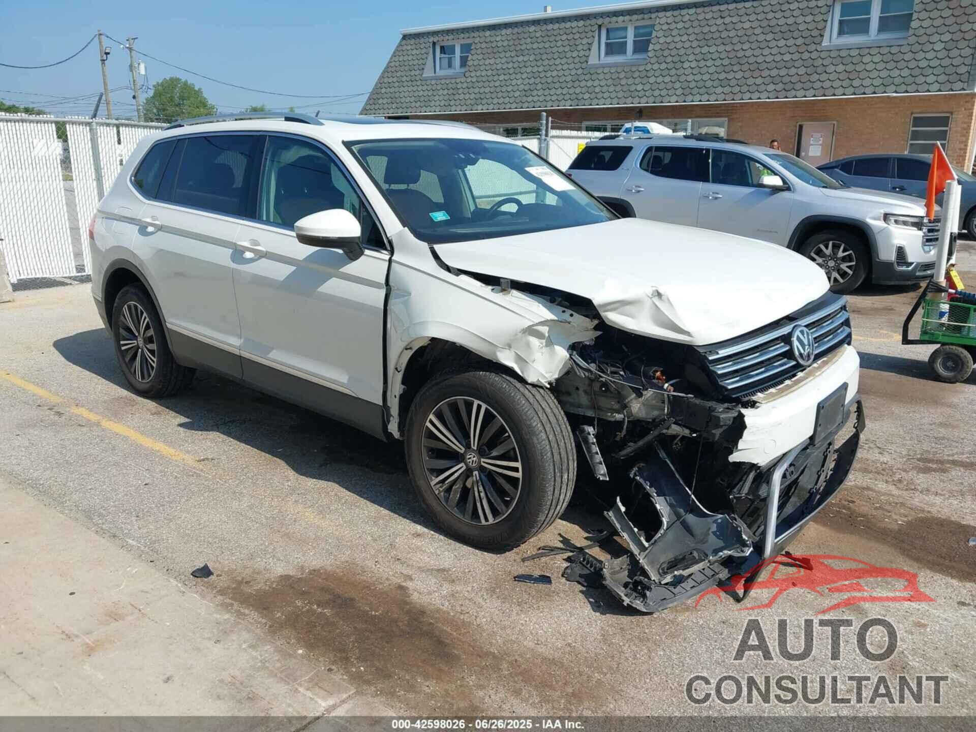 VOLKSWAGEN TIGUAN 2019 - 3VV2B7AX4KM125544