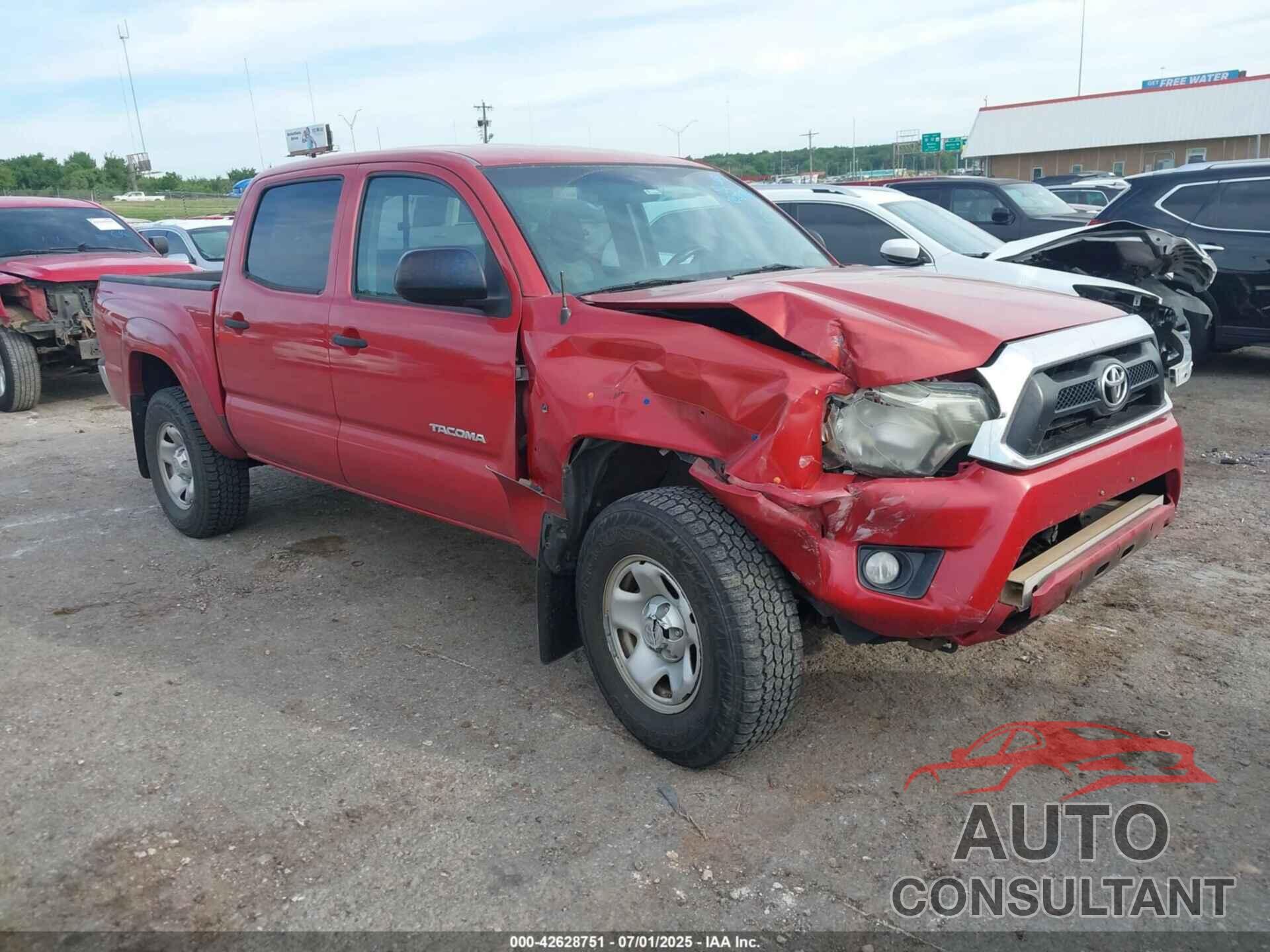 TOYOTA TACOMA 2015 - 3TMLU4EN0FM195424