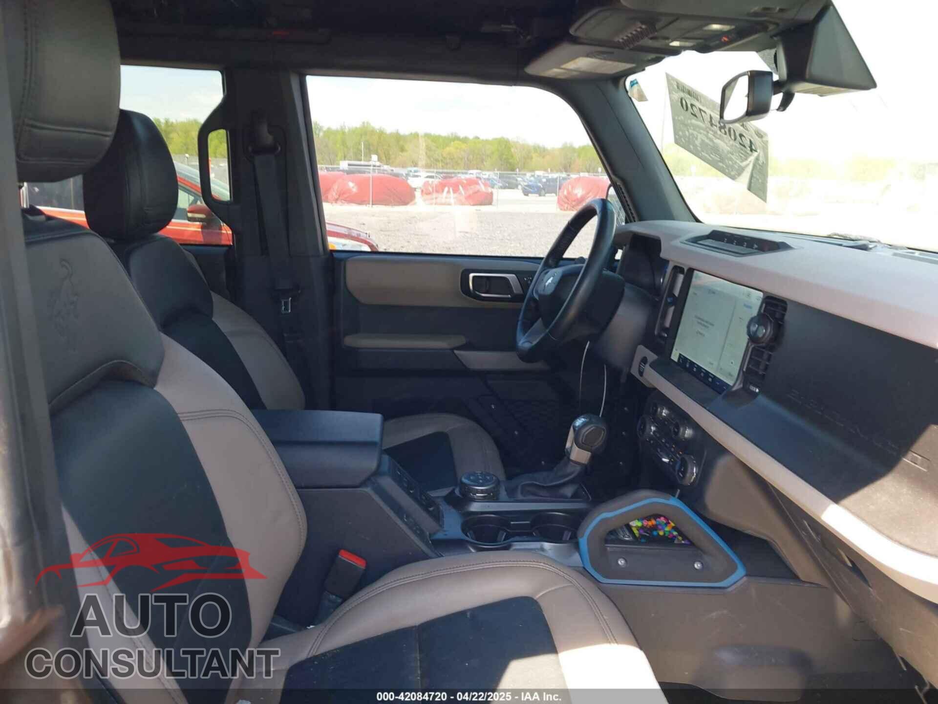FORD BRONCO 2022 - 1FMEE5DP3NLB42355