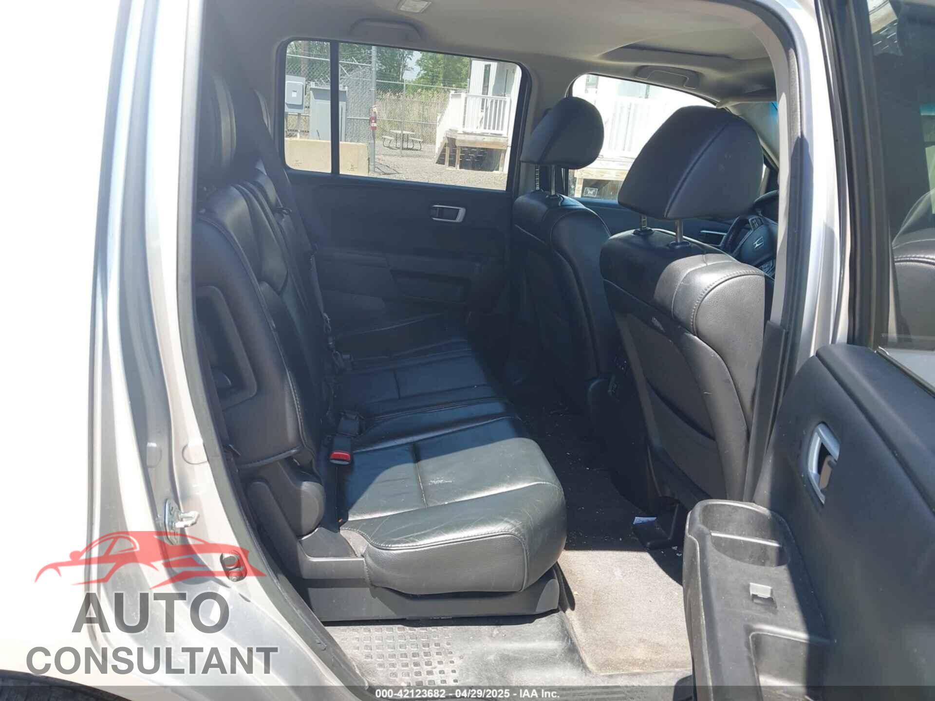 HONDA PILOT 2012 - 5FNYF4H51CB084683