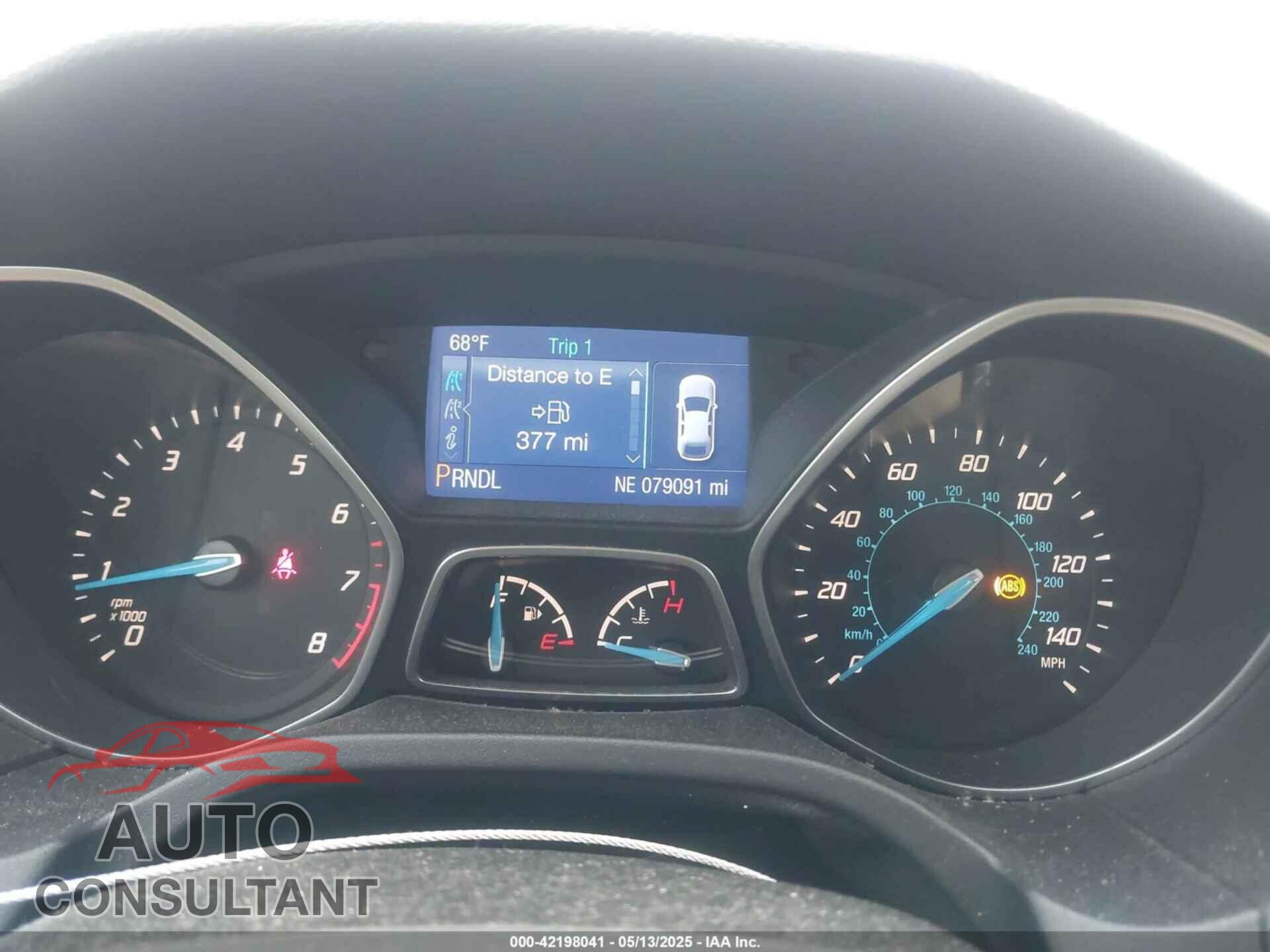 FORD FOCUS 2014 - 1FADP3F23EL425828