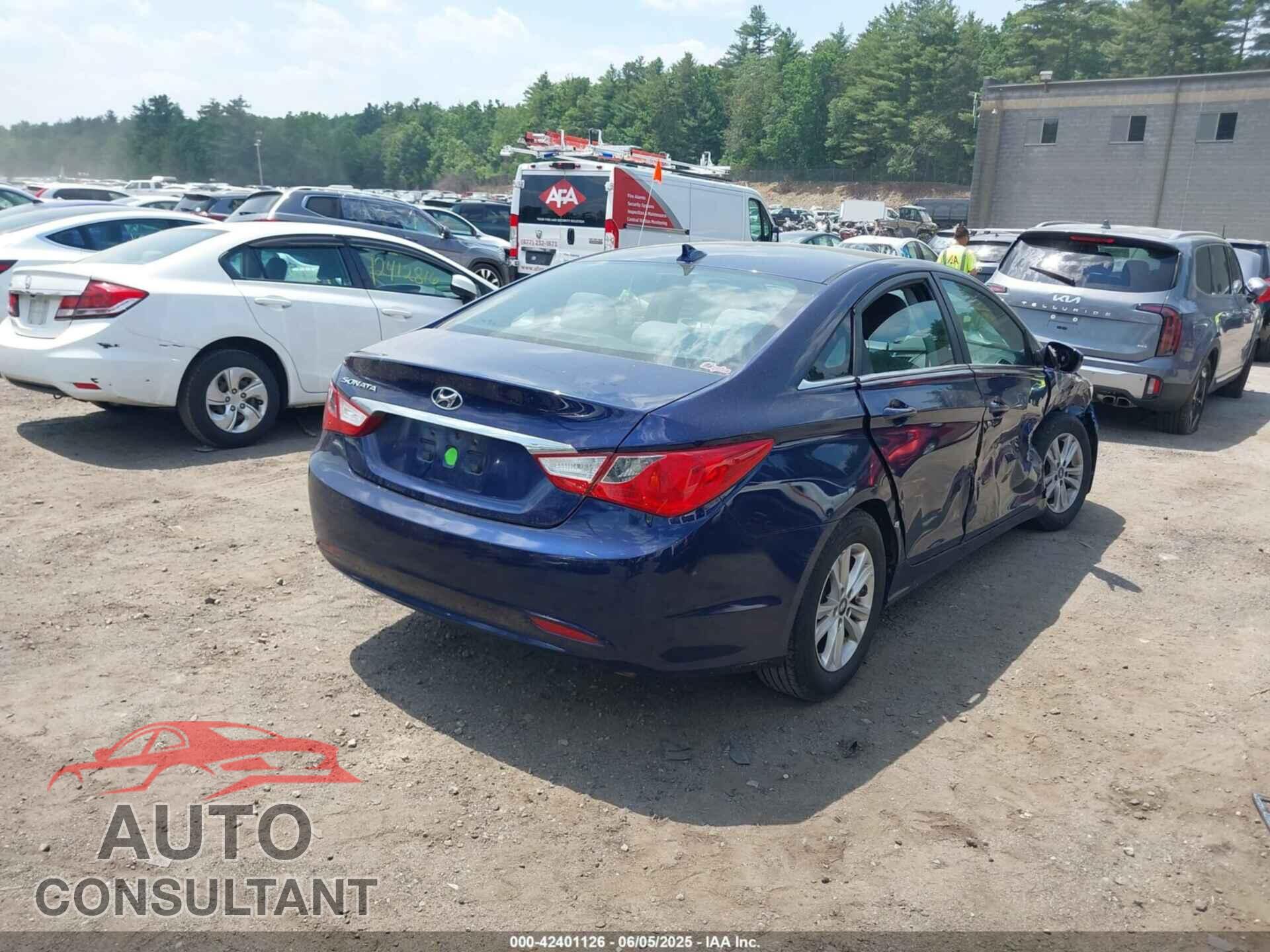 HYUNDAI SONATA 2012 - 5NPEB4AC8CH323901