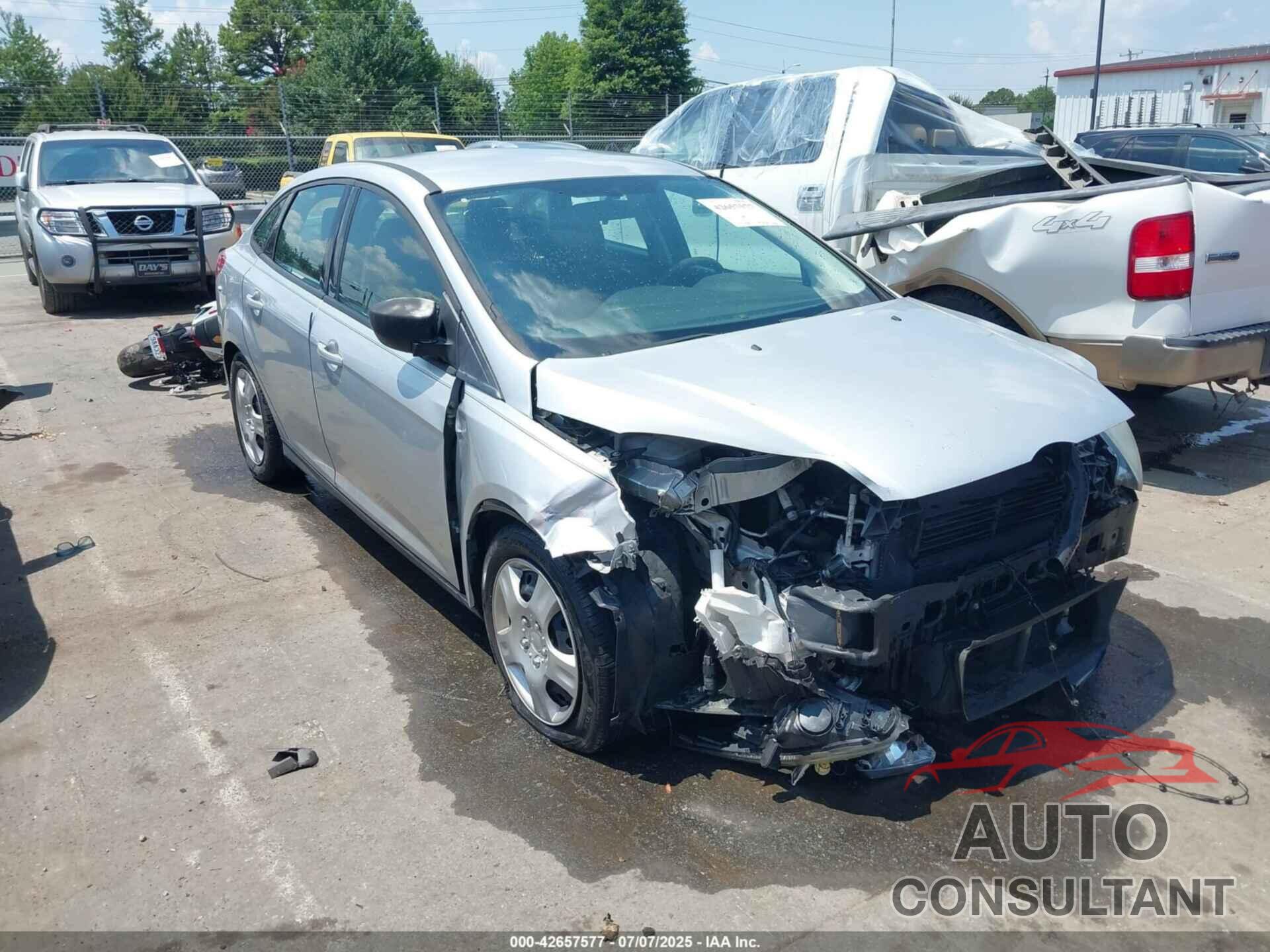 FORD FOCUS 2012 - 1FAHP3F22CL460598