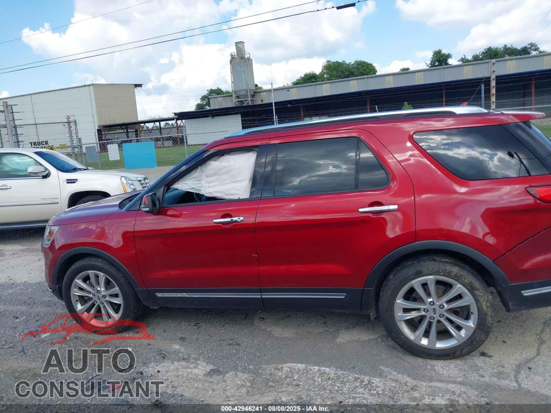 FORD EXPLORER 2018 - 1FM5K7F89JGB39280