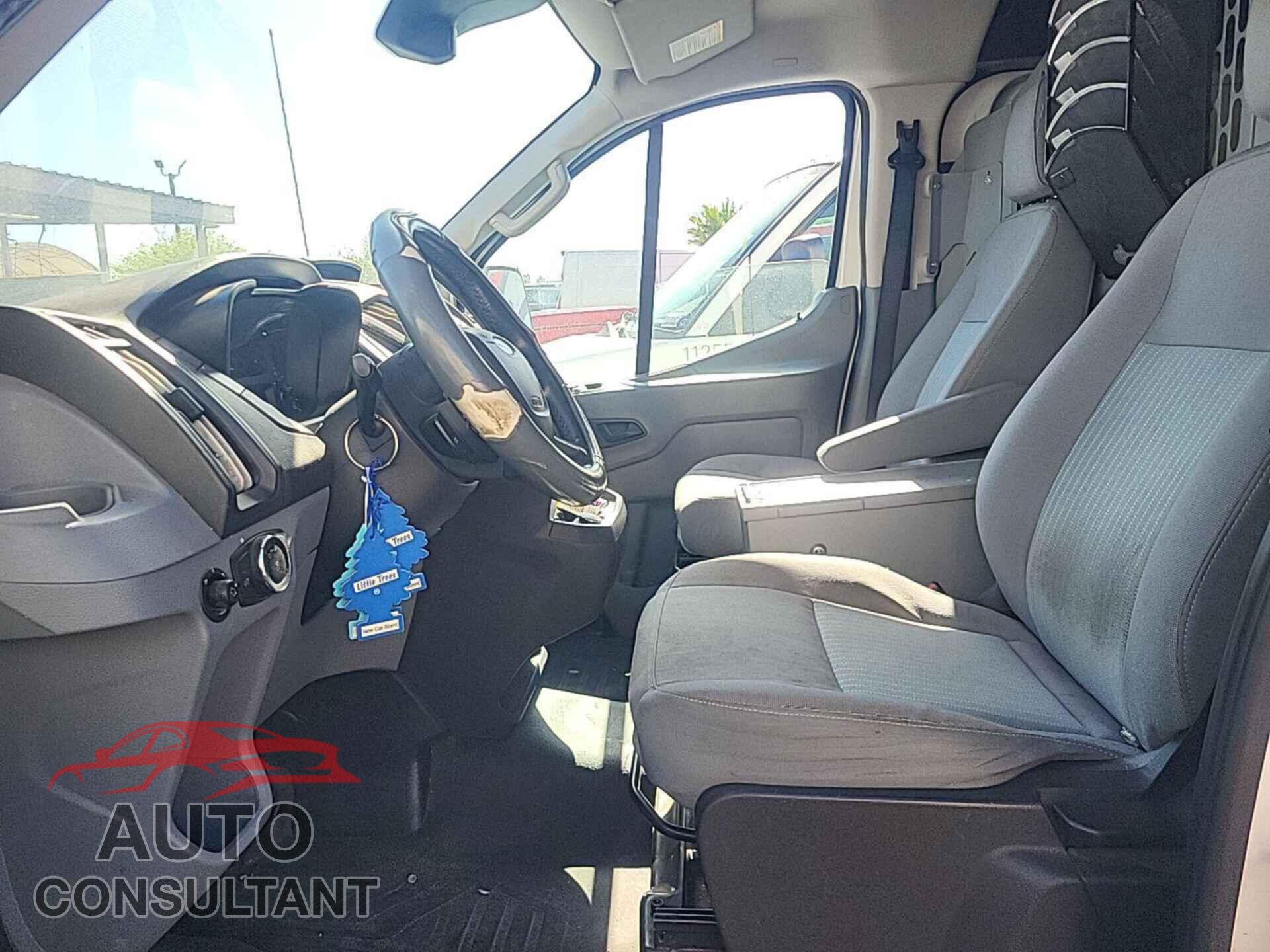FORD TRANSIT 2017 - 1FTYR1YM9HKB32986