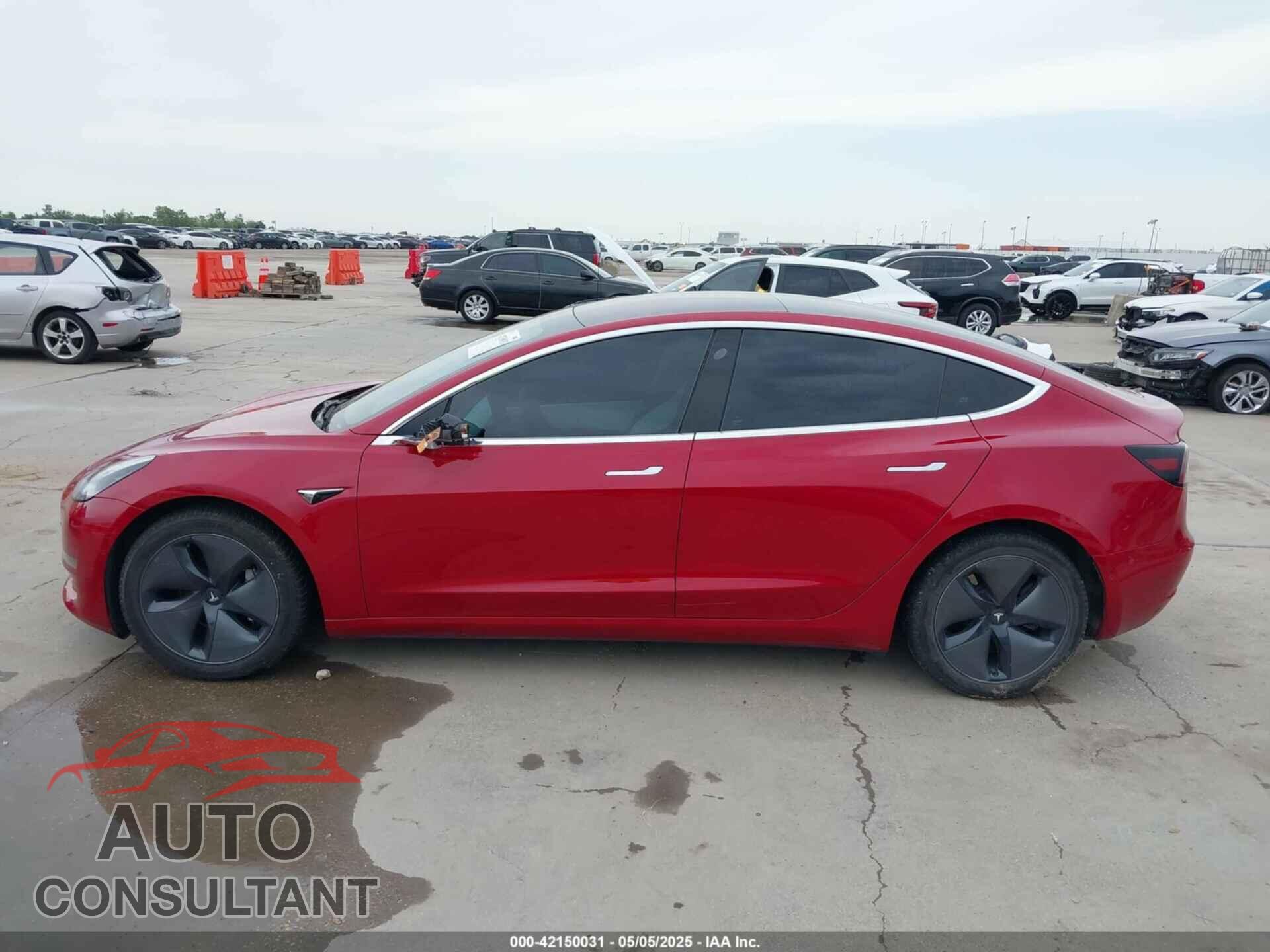 TESLA MODEL 3 2018 - 5YJ3E1EB8JF096249
