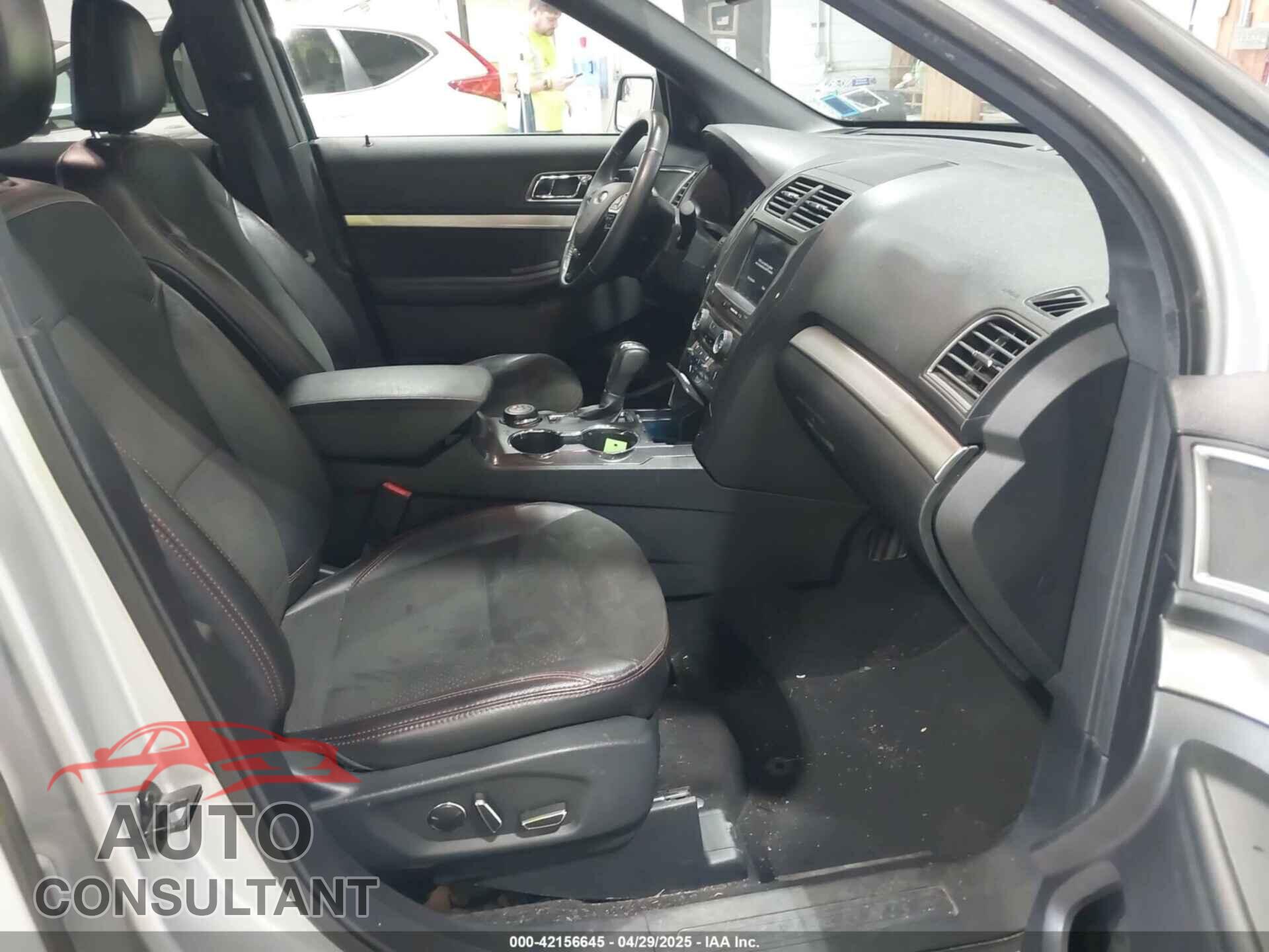 FORD EXPLORER 2018 - 1FM5K8D82JGC46941