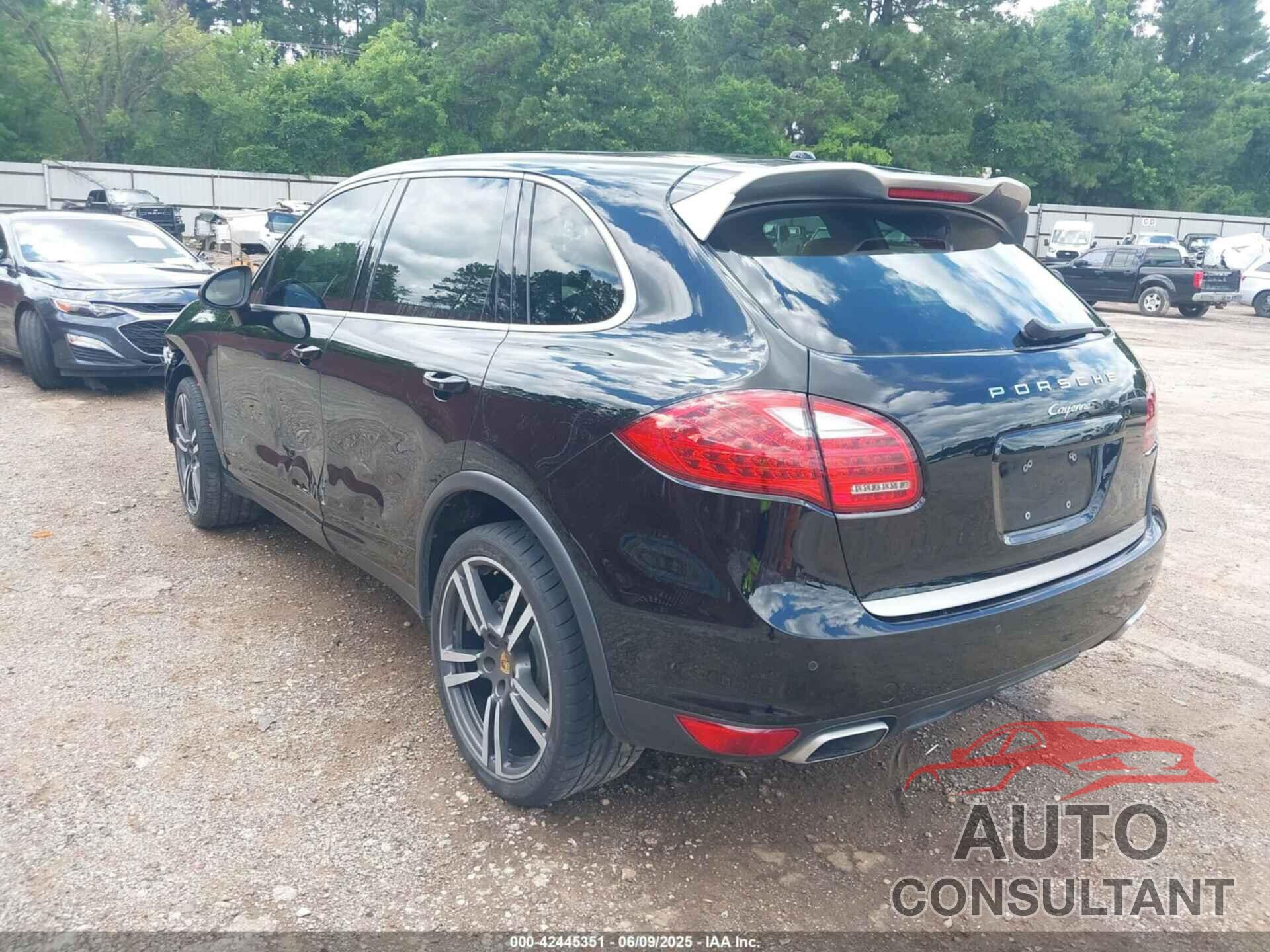 PORSCHE CAYENNE 2014 - WP1AA2A26ELA97738