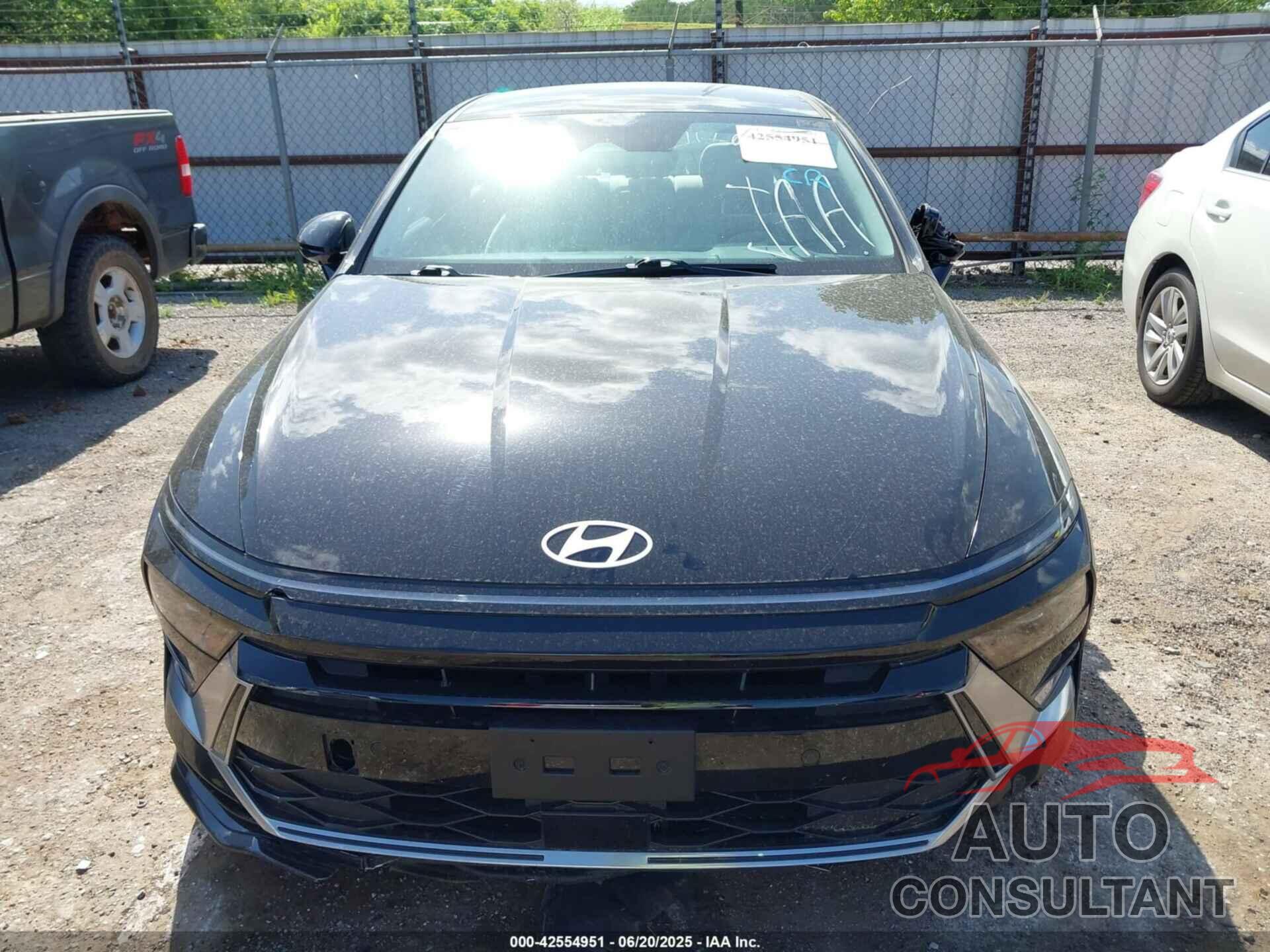 HYUNDAI SONATA HYBRID 2024 - KMHL34JJ1RA099255