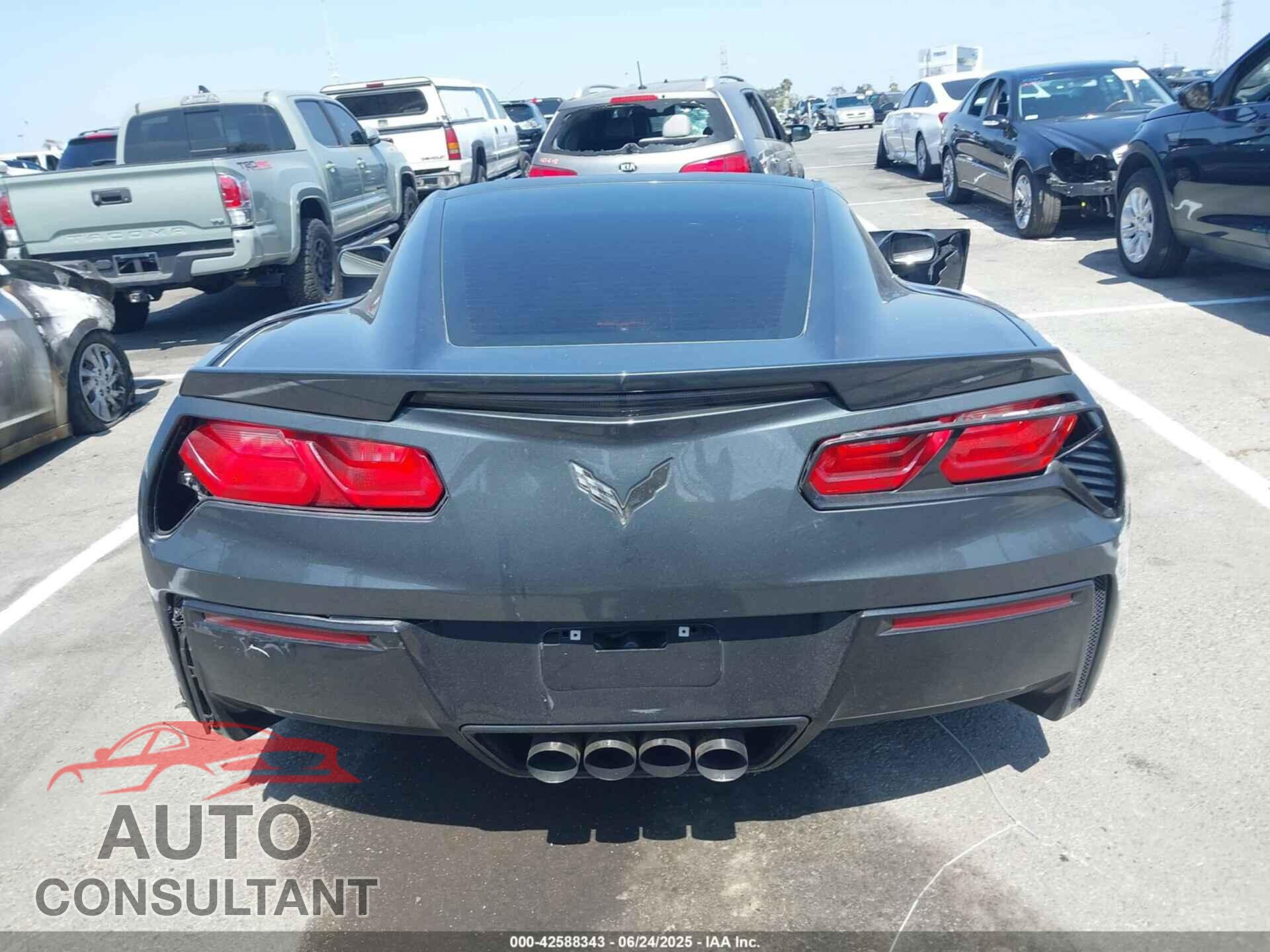 CHEVROLET CORVETTE STINGRAY 2014 - 1G1YD2D75E5120437
