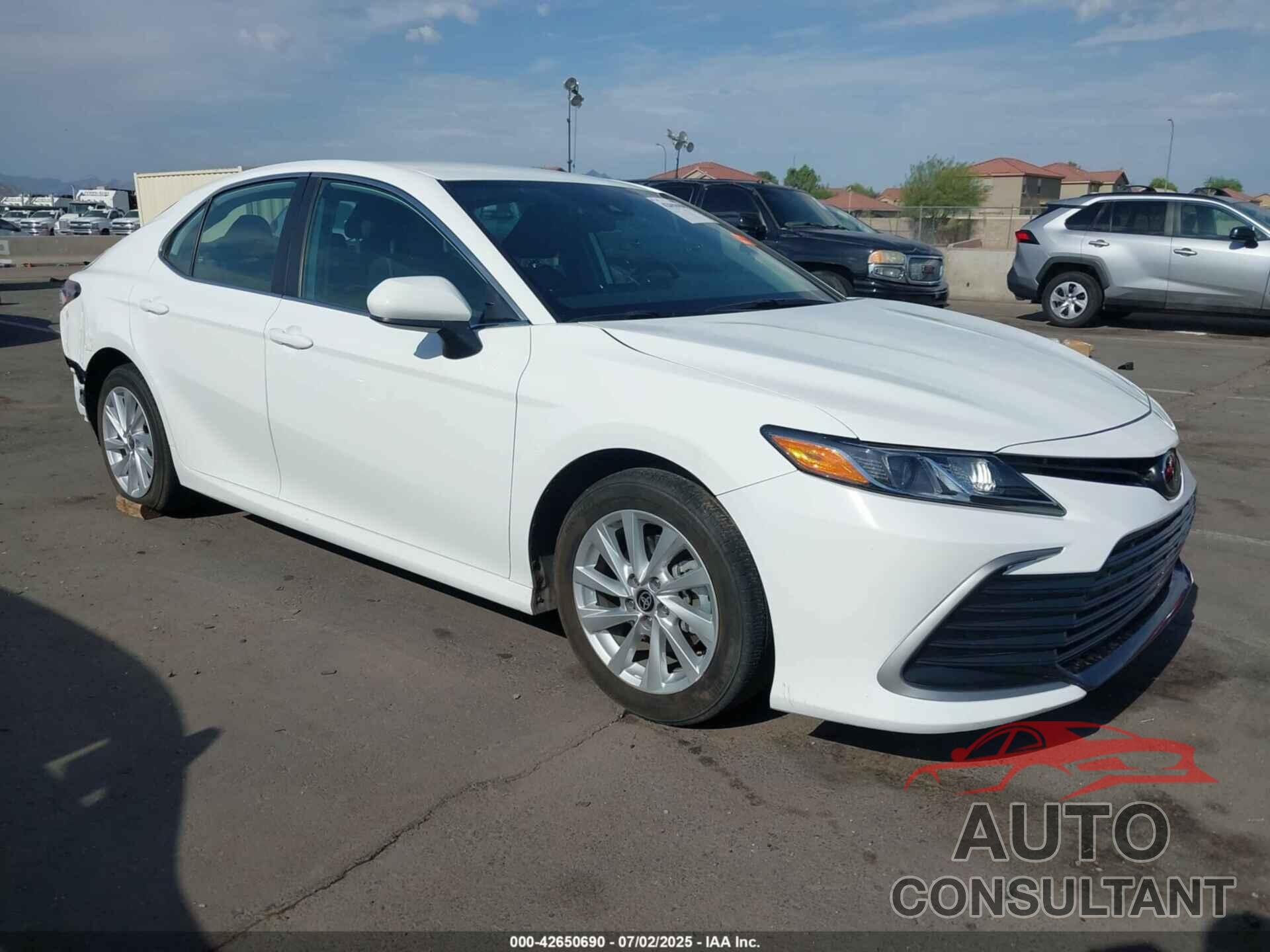 TOYOTA CAMRY 2024 - 4T1C11AK9RU223171