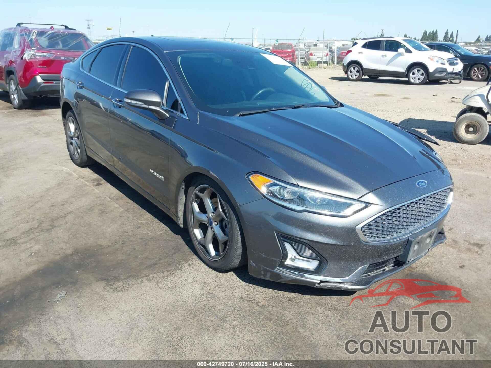 FORD FUSION HYBRID 2019 - 3FA6P0RU6KR175812