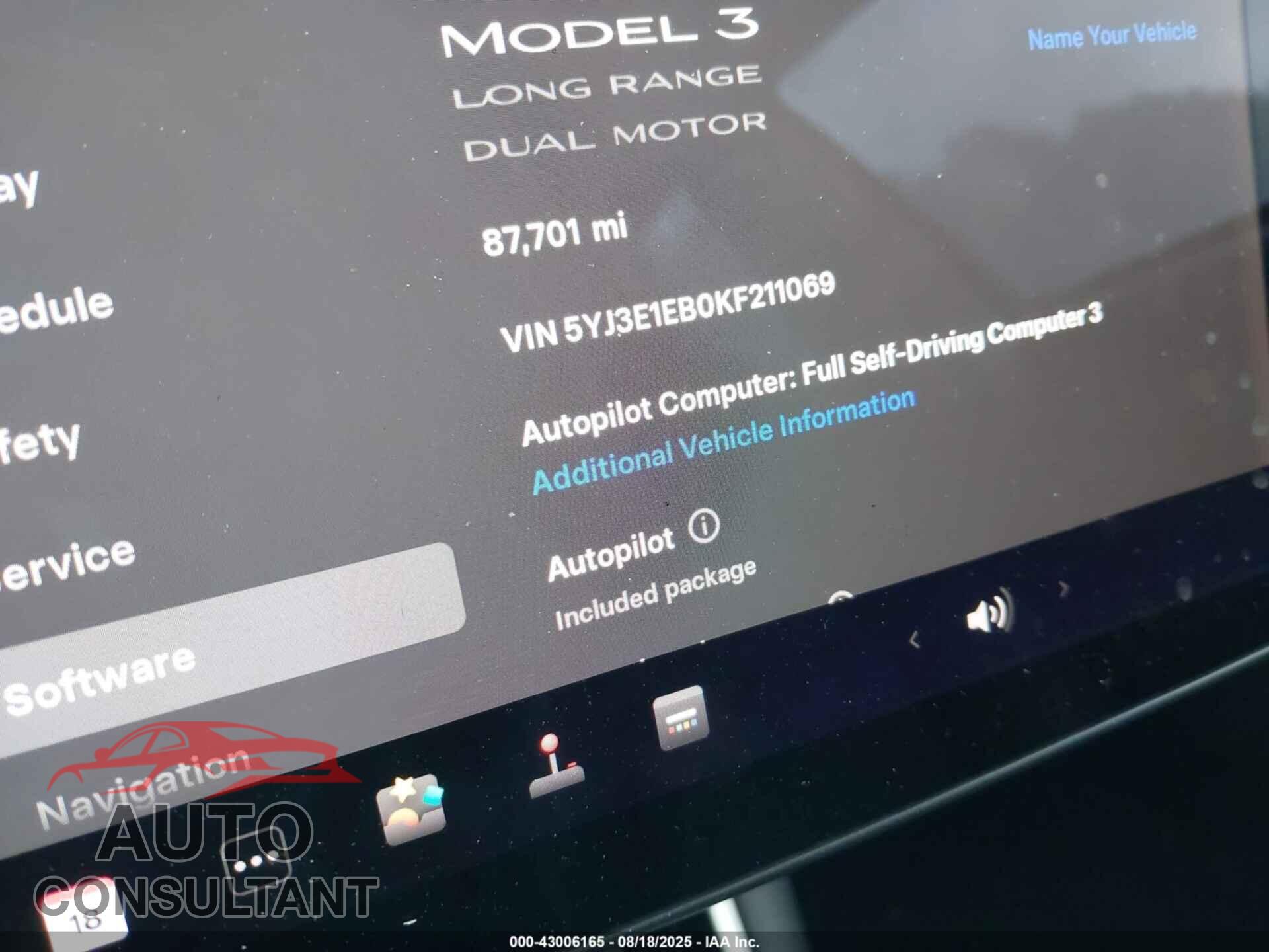 TESLA MODEL 3 2019 - 5YJ3E1EB0KF211069