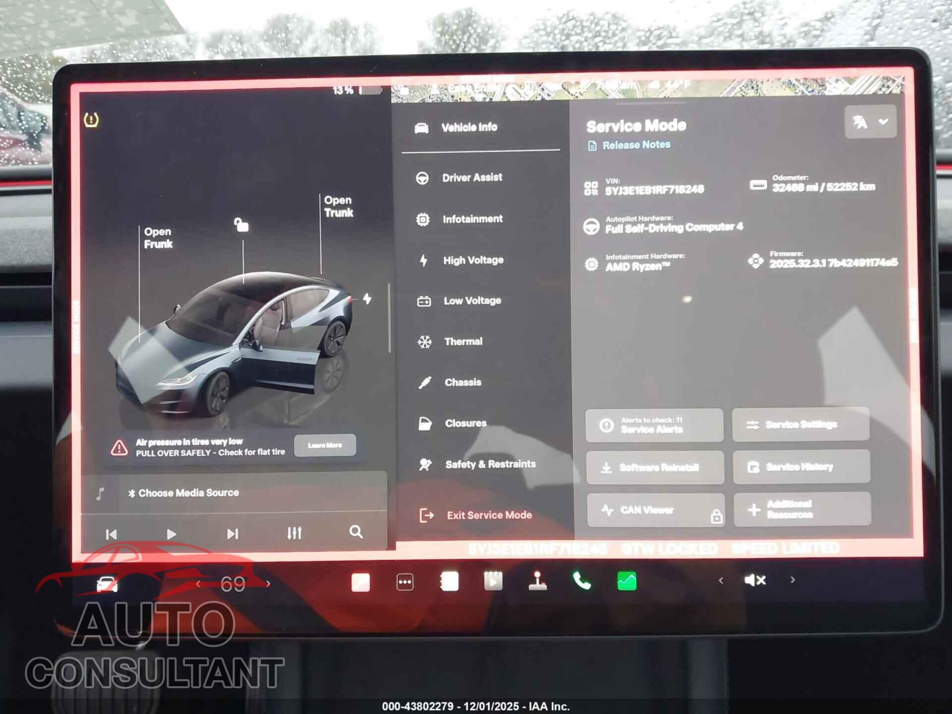 TESLA MODEL 3 2024 - 5YJ3E1EB1RF718248