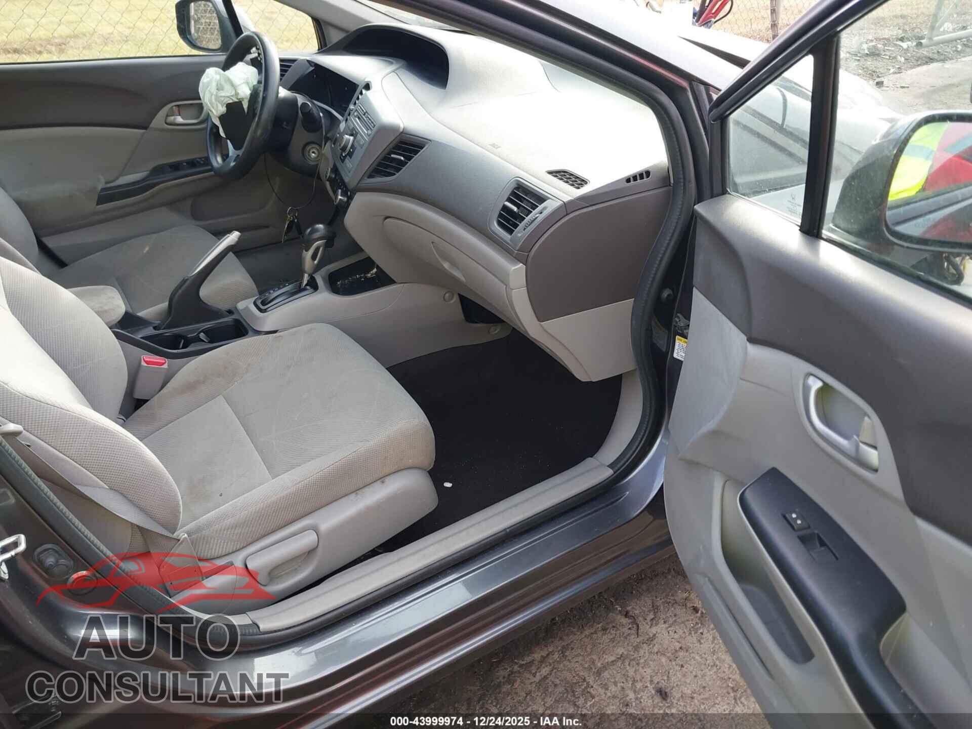 HONDA CIVIC 2012 - 19XFB2F51CE386782