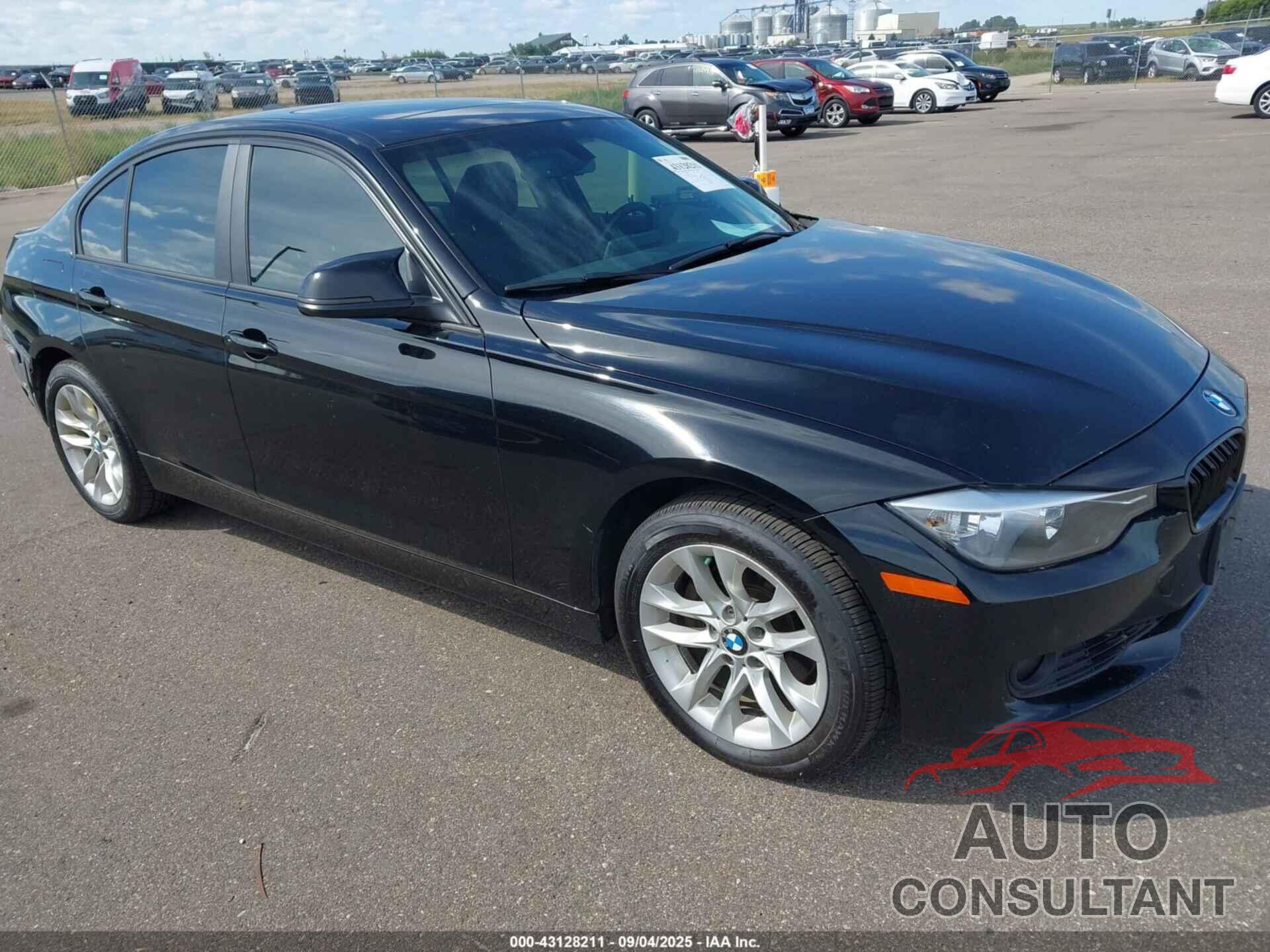 BMW 328I 2015 - WBA3B3C56FF547518