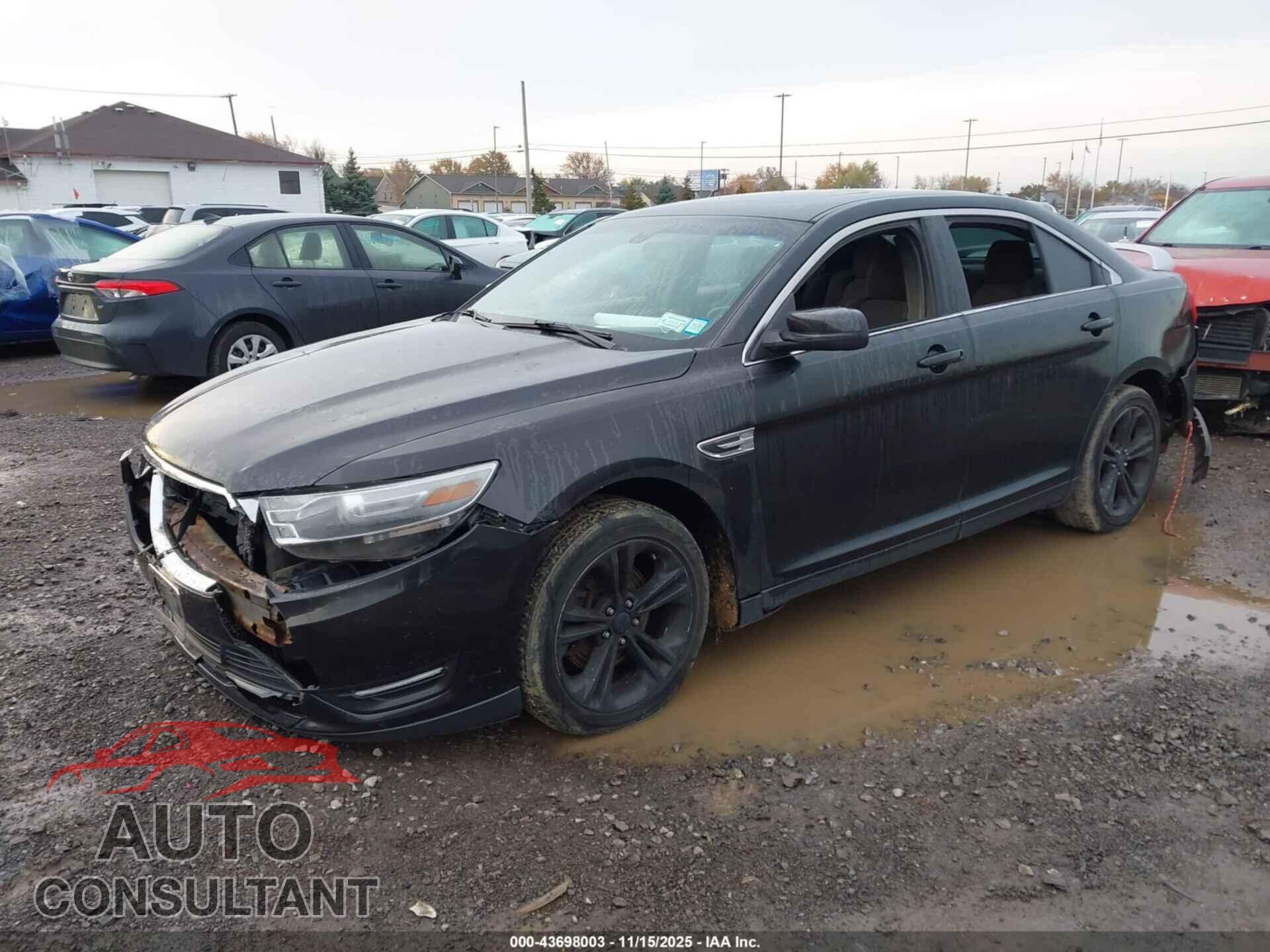 FORD TAURUS 2013 - 1FAHP2E84DG228997