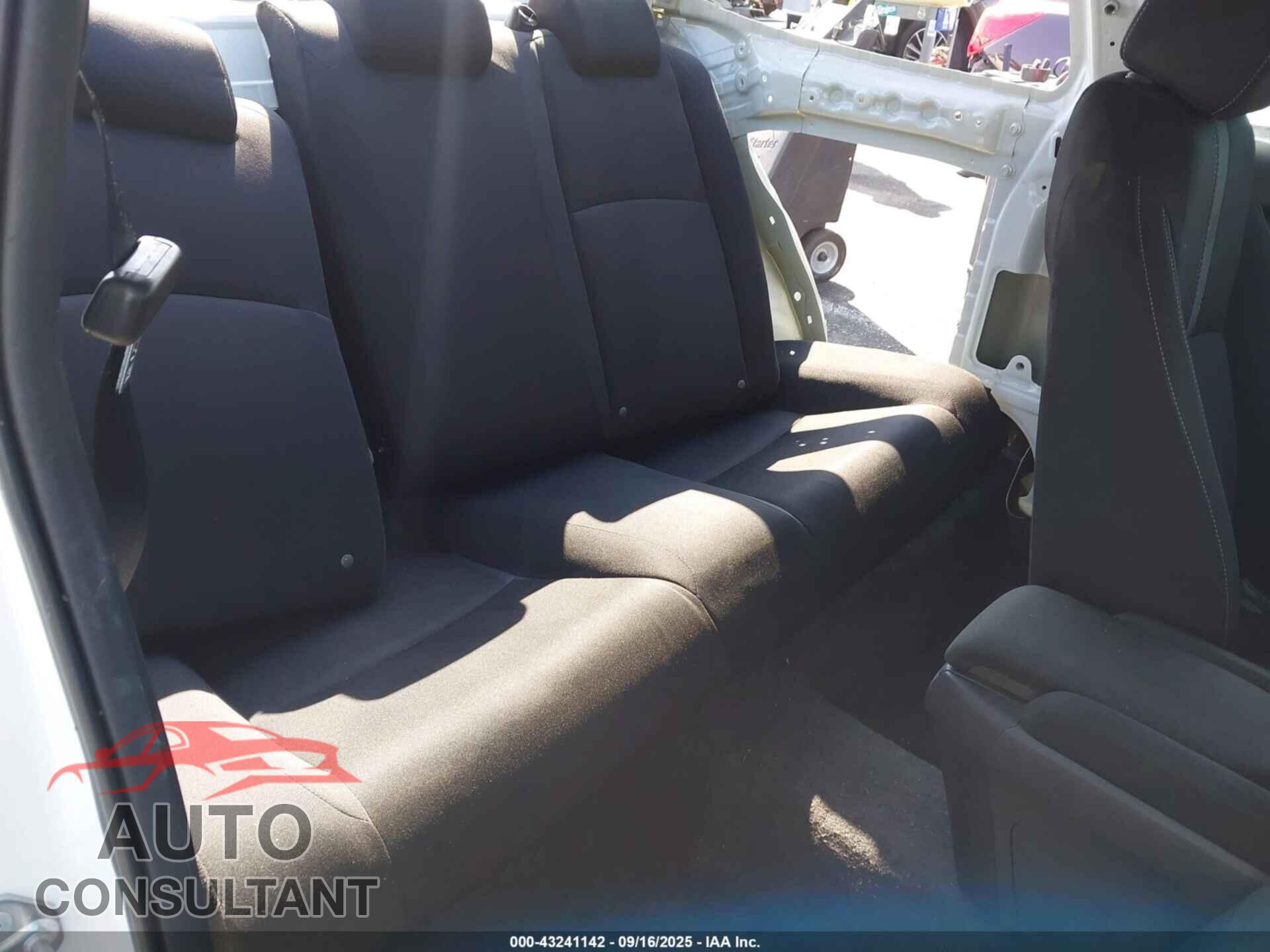 HONDA CIVIC 2019 - 2HGFC3B33KH352998