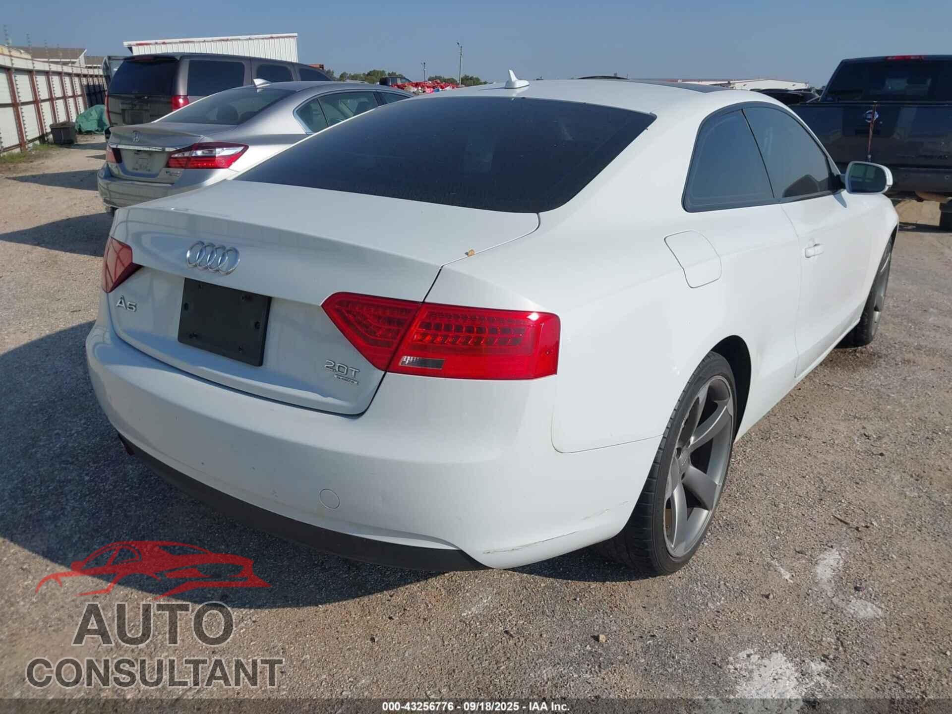 AUDI A5 2014 - WAULFAFRXEA009102
