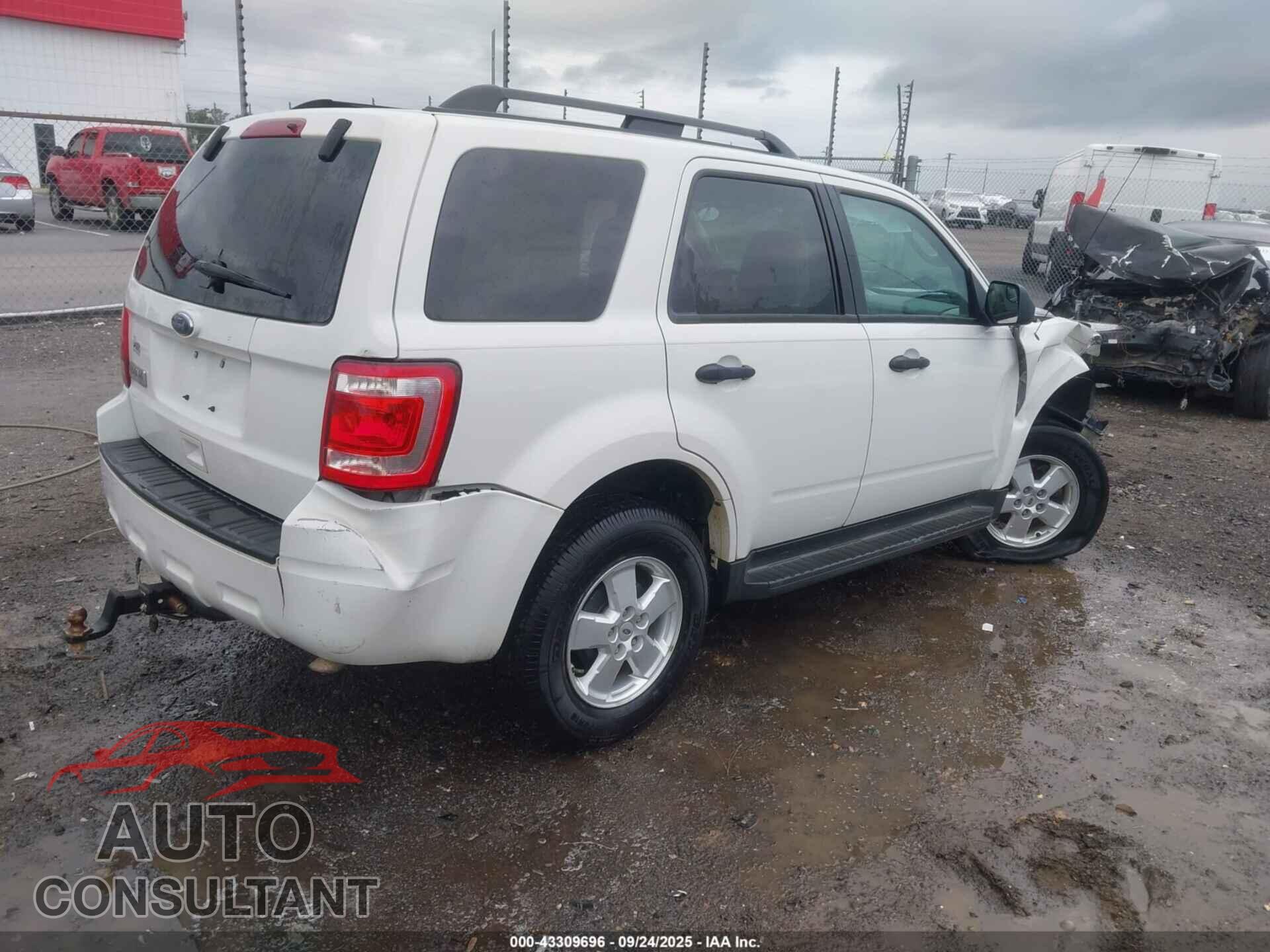 FORD ESCAPE 2011 - 1FMCU0D73BKA04314