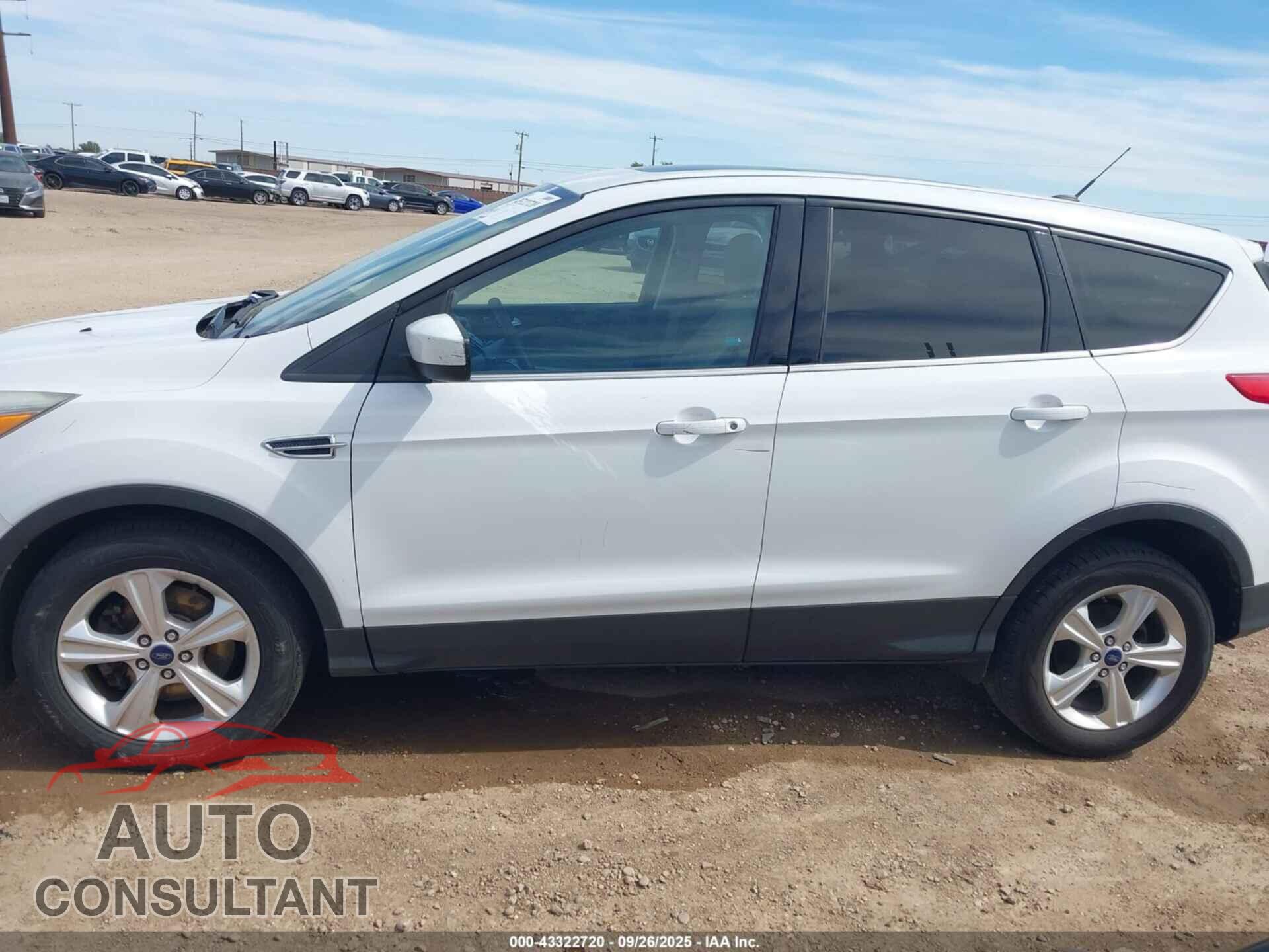 FORD ESCAPE 2016 - 1FMCU0G97GUA21464
