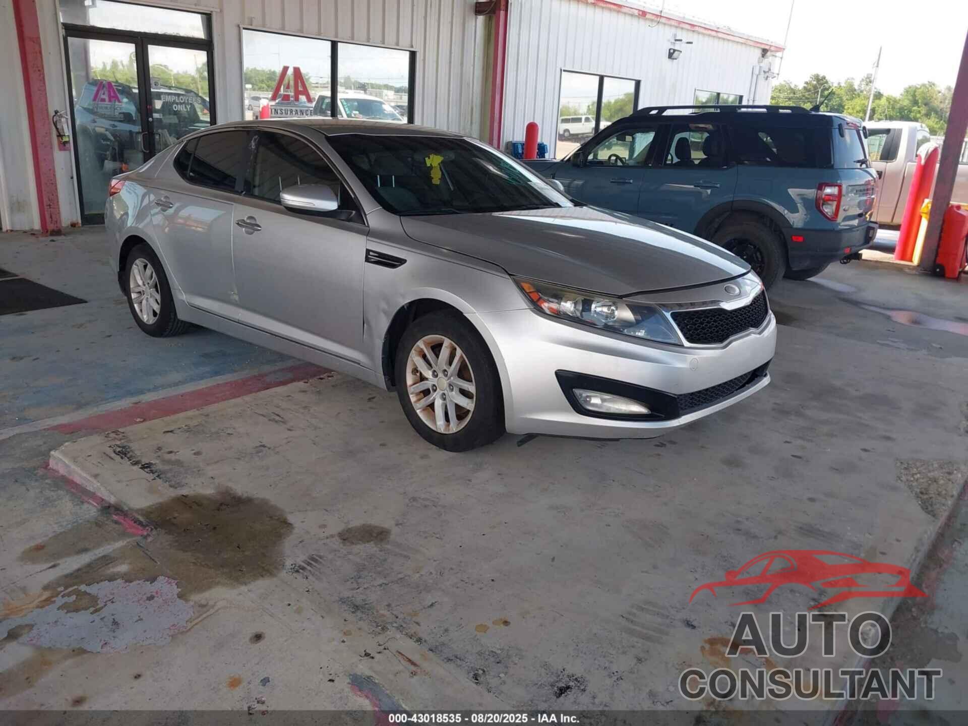 KIA OPTIMA 2013 - KNAGM4A70D5392666