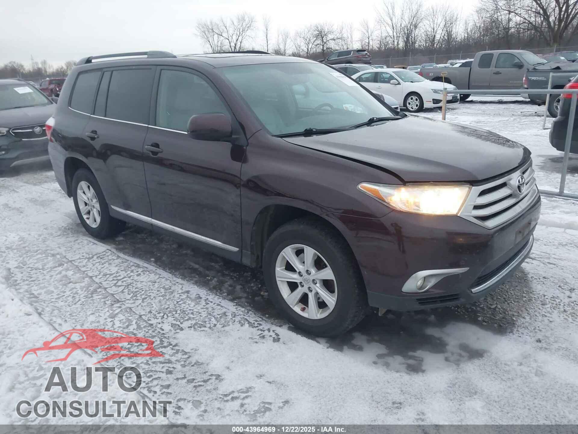 TOYOTA HIGHLANDER 2011 - 5TDBK3EH4BS048832