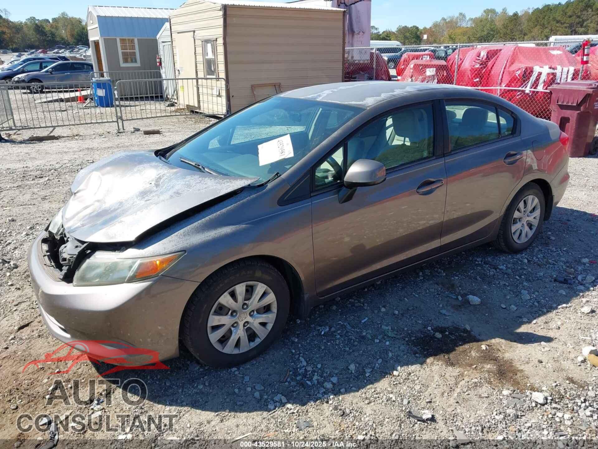 HONDA CIVIC 2012 - 2HGFB2F55CH528234
