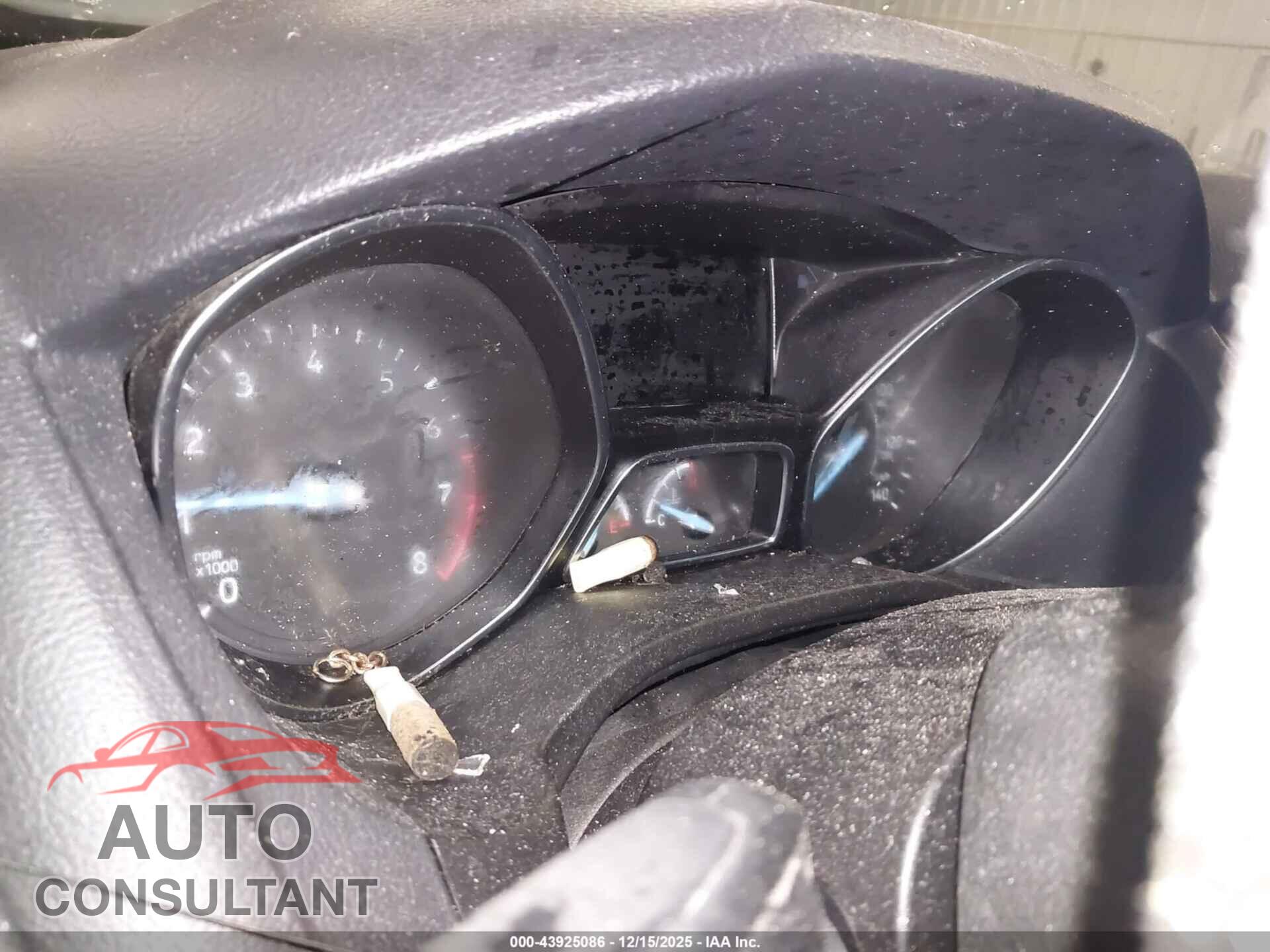 FORD FOCUS 2017 - 1FADP3F29HL317928