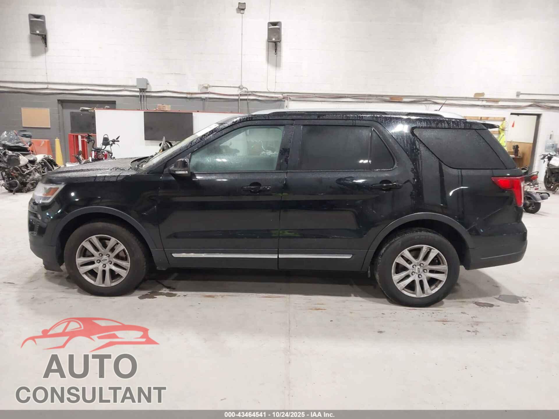 FORD EXPLORER 2018 - 1FM5K8D84JGB83230