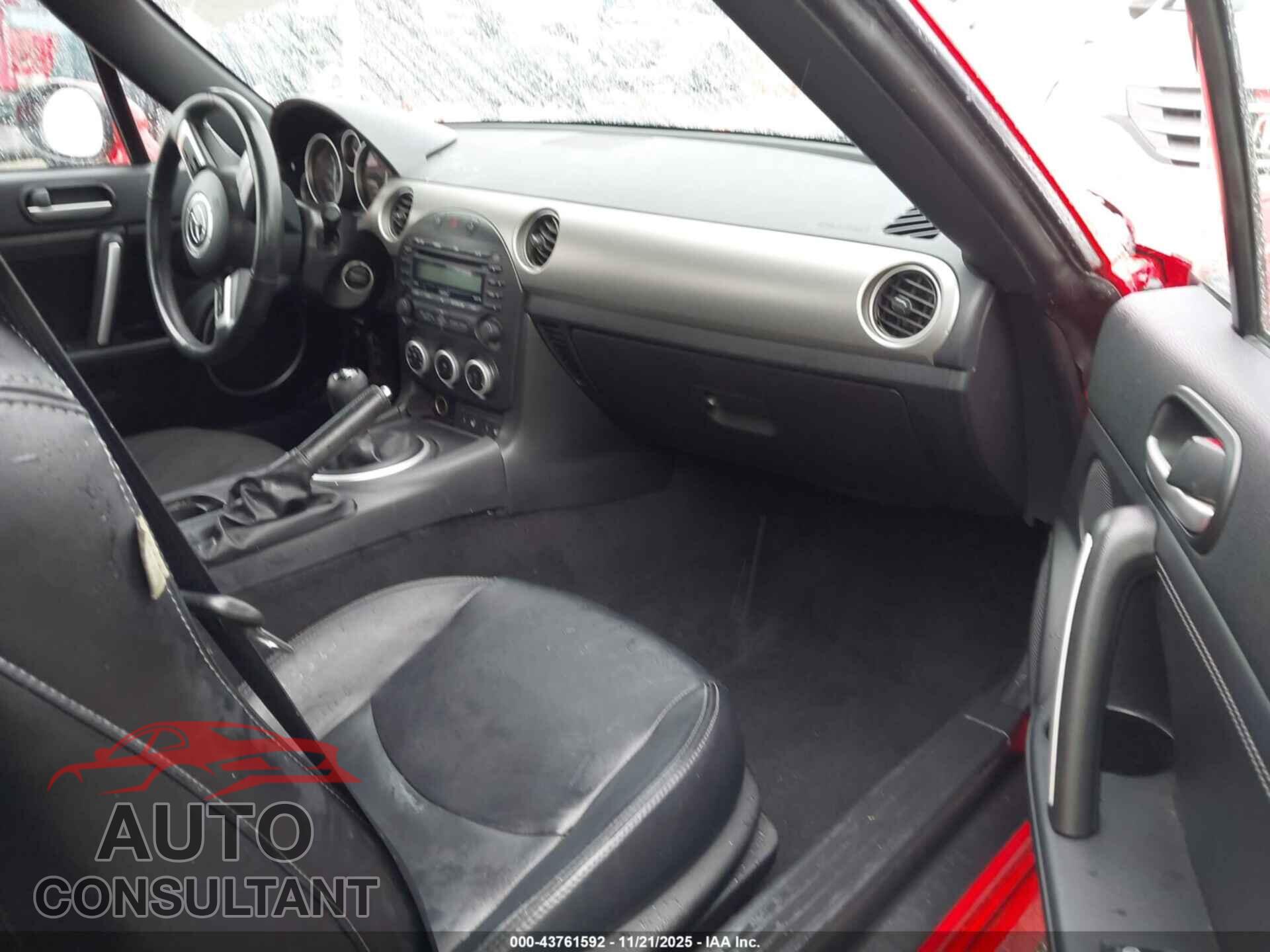 MAZDA MX-5 MIATA 2010 - JM1NC2FF8A0205586