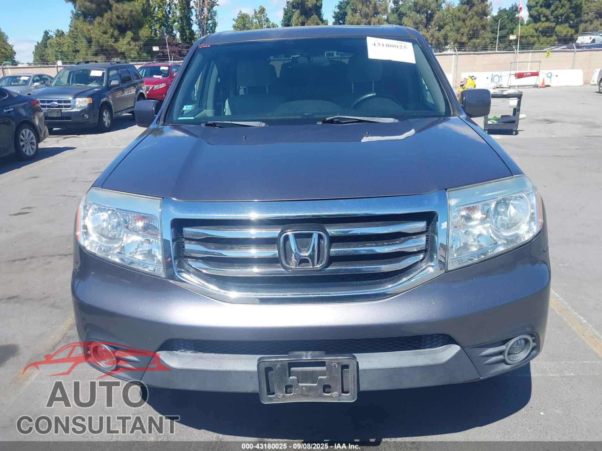 HONDA PILOT 2015 - 5FNYF4H33FB072747