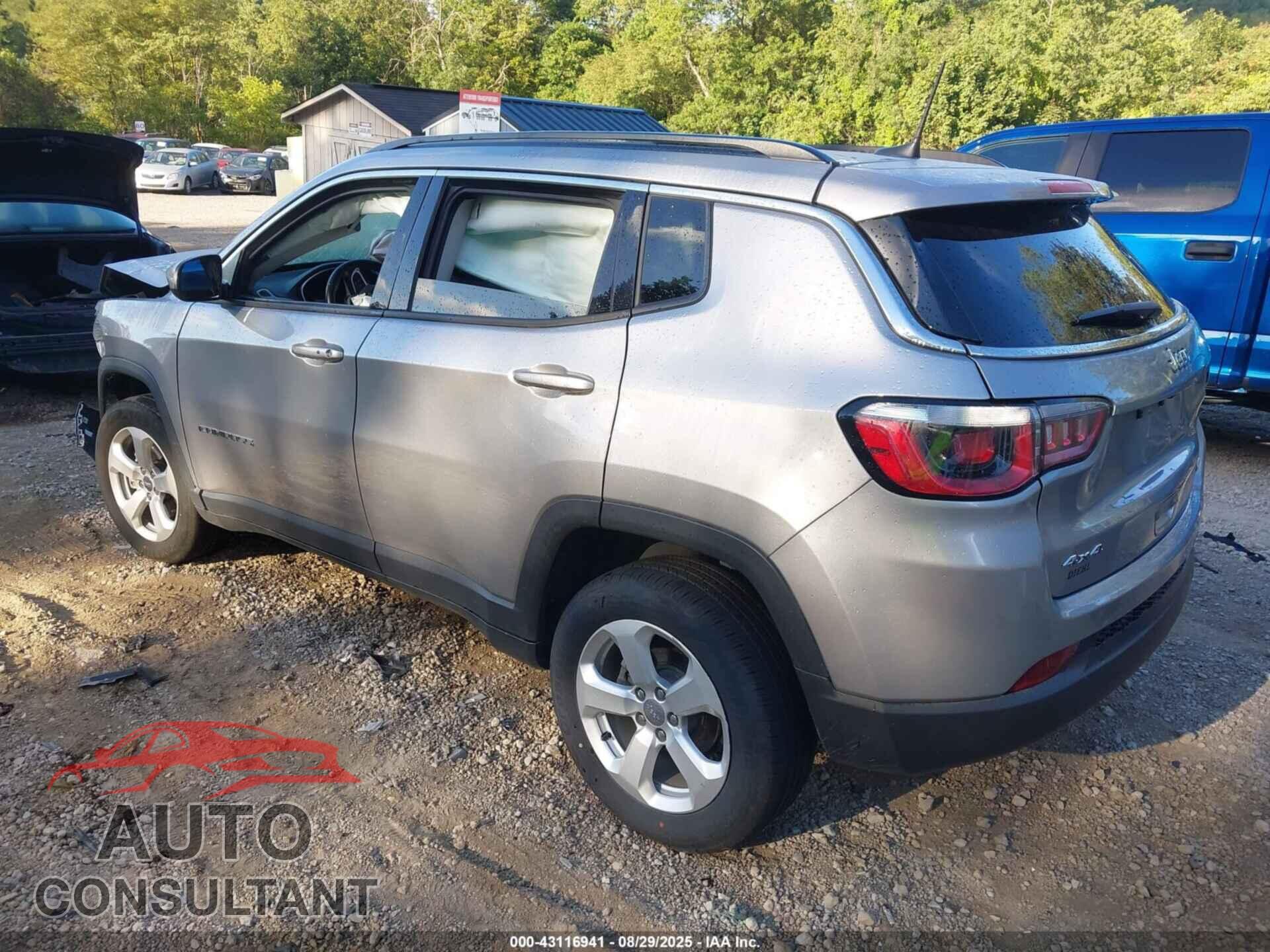 JEEP COMPASS 2019 - 3C4NJDBB4KT704409