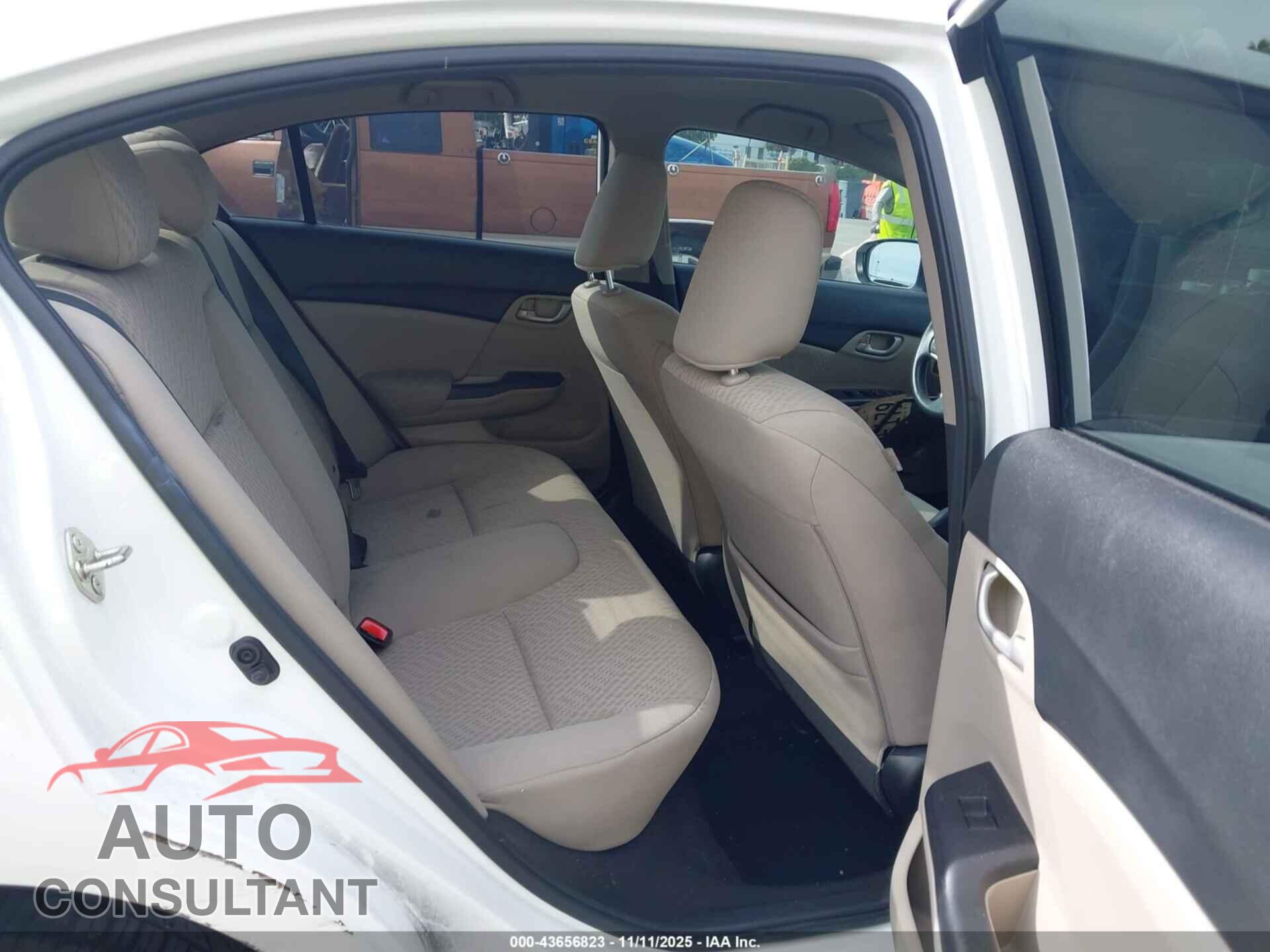 HONDA CIVIC 2015 - 19XFB2F55FE277875
