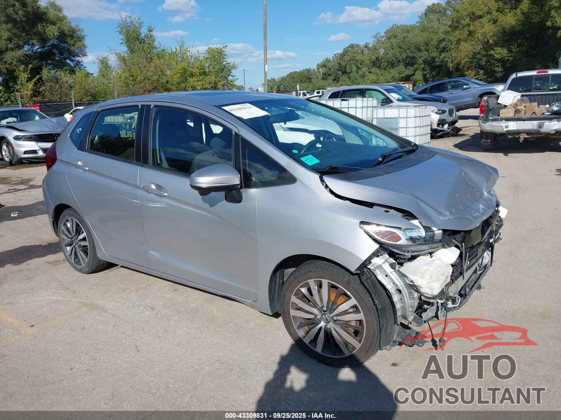 HONDA FIT 2016 - JHMGK5H76GS004008