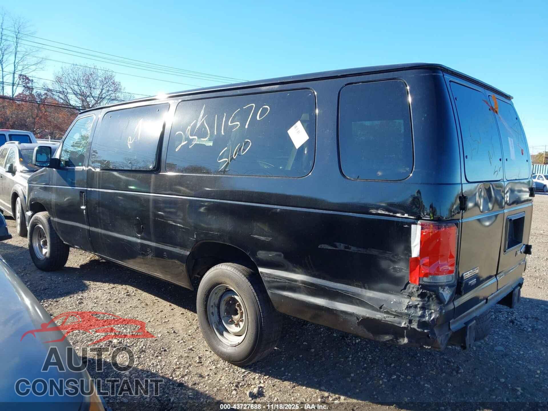 FORD E-350 SUPER DUTY 2011 - 1FBSS3BL2BDA74841