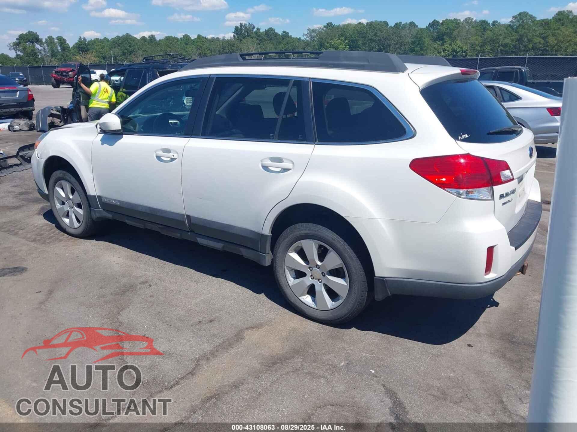 SUBARU OUTBACK 2011 - 4S4BRBCC6B3423971