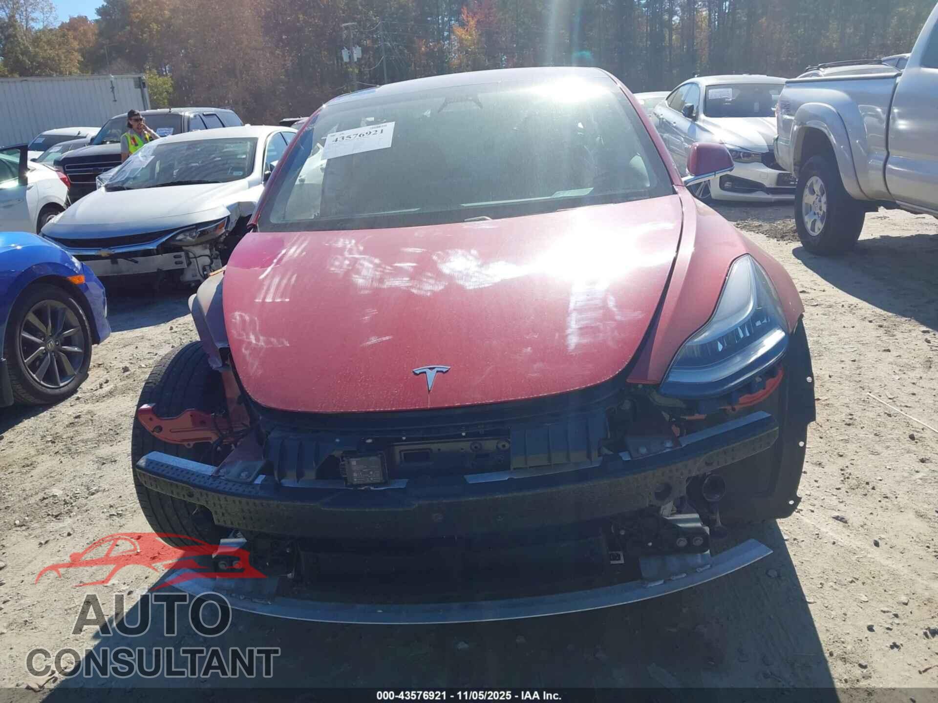 TESLA MODEL 3 2019 - 5YJ3E1EA0KF299032