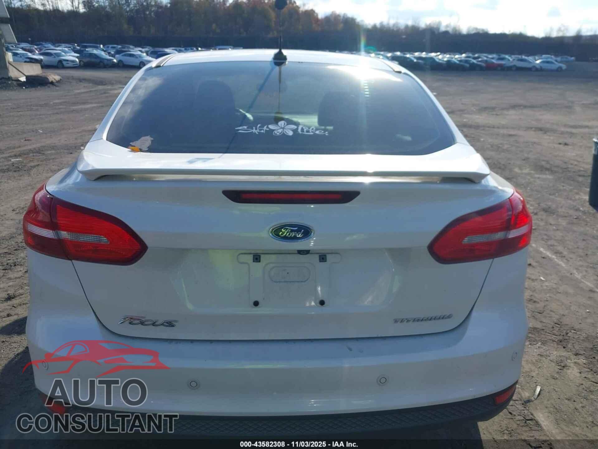 FORD FOCUS 2016 - 1FADP3J24GL236096