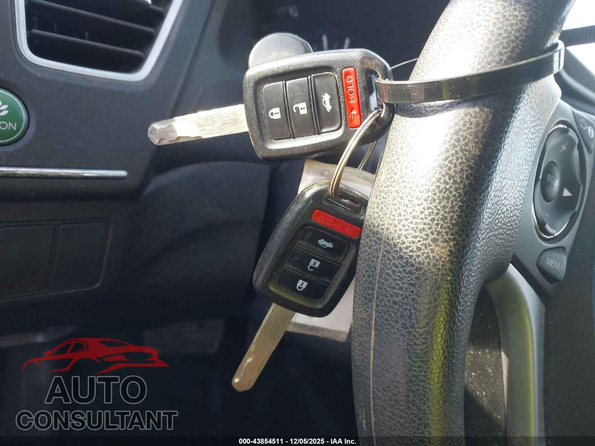 HONDA CIVIC 2015 - 19XFB2F59FE014952