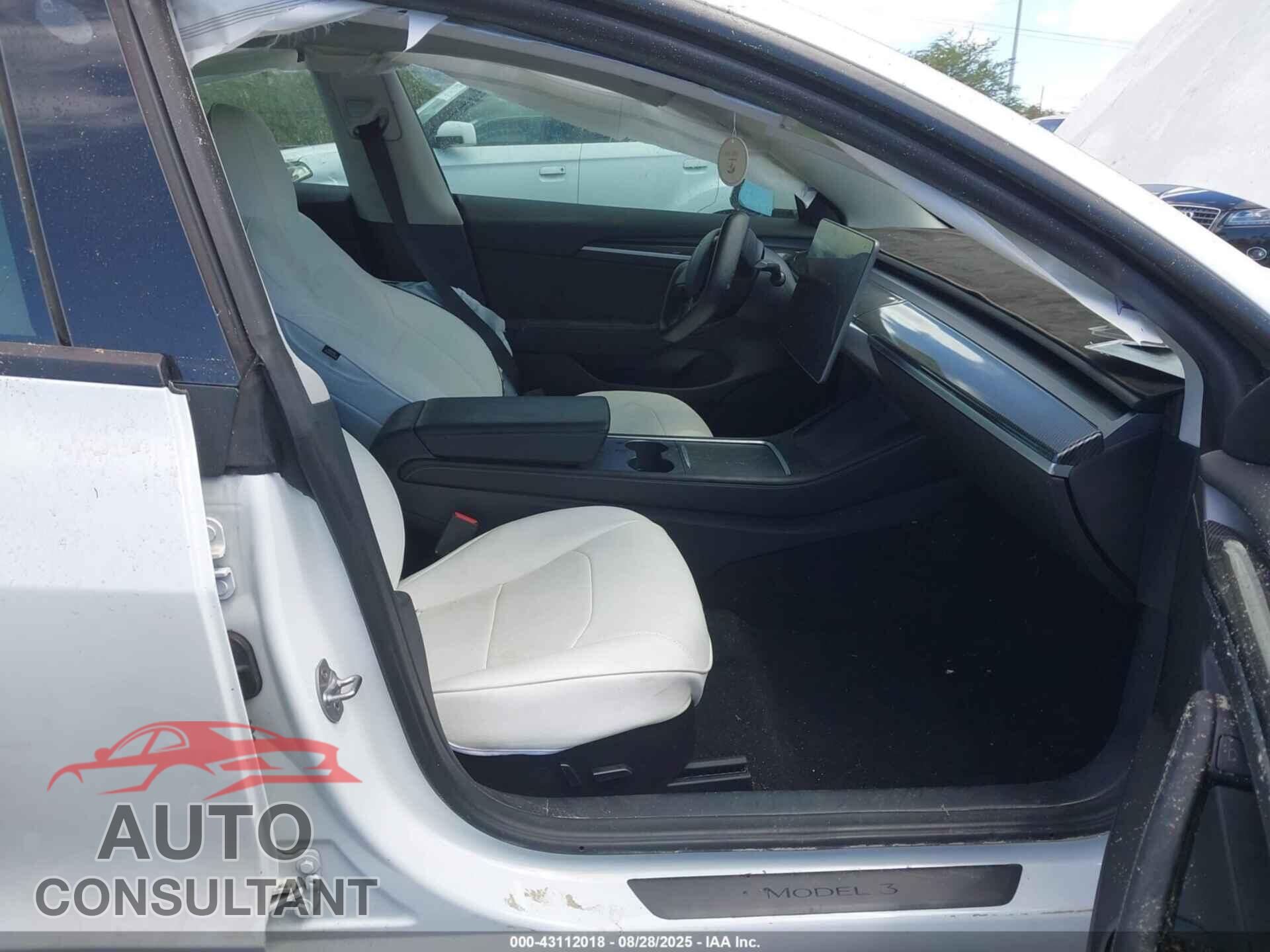 TESLA MODEL 3 2022 - 5YJ3E1EB0NF247719